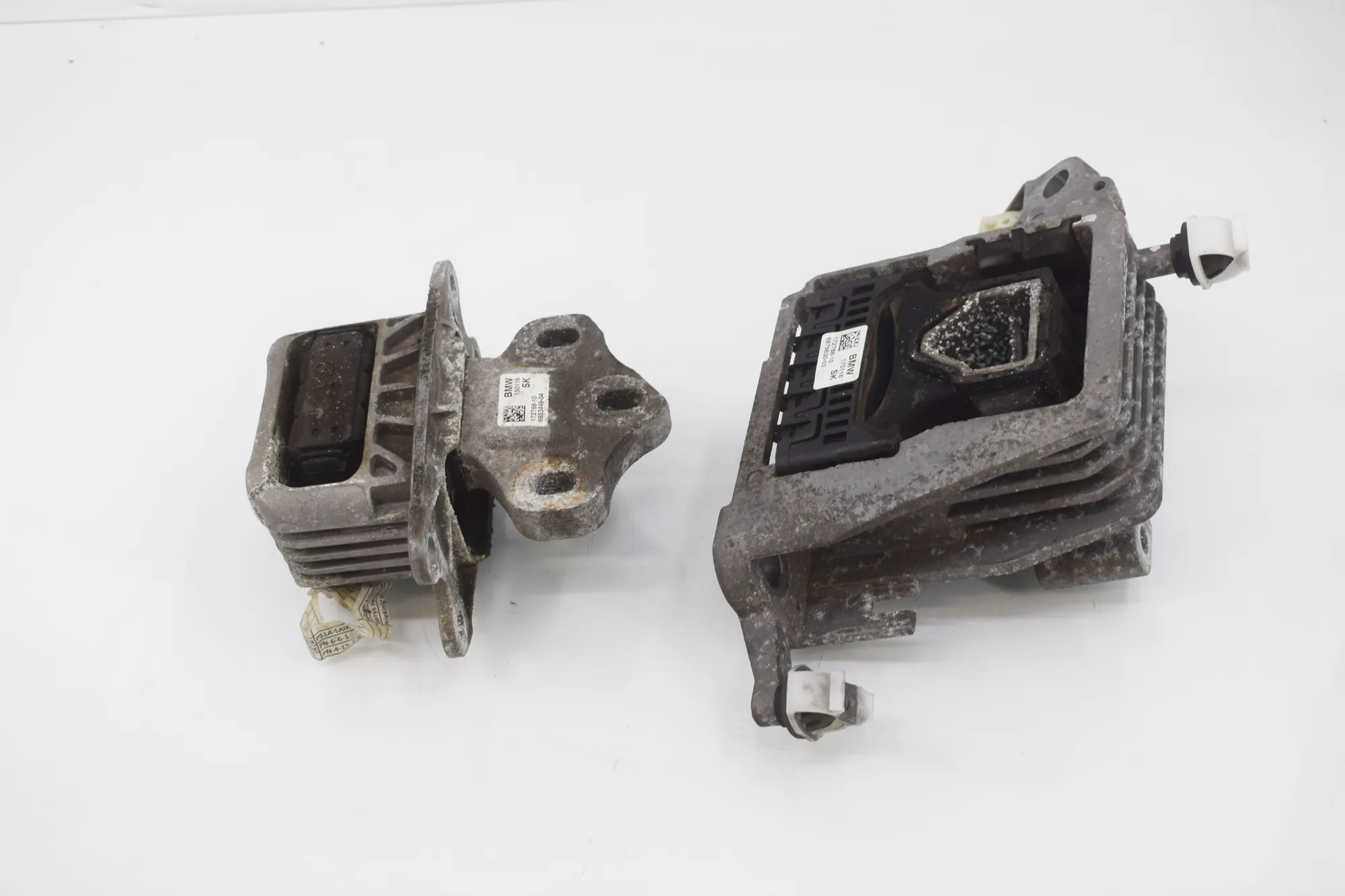 Right Side Engine Mount – OEM 6853449 · BMW X1 (F48) xDrive 18 d 2016