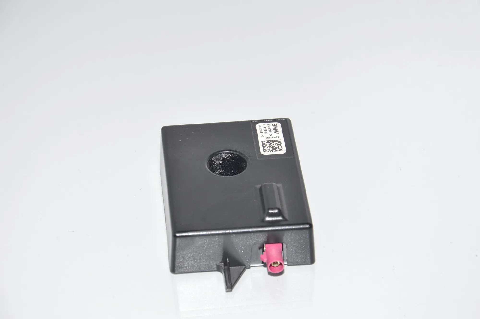 Antenna – OEM 9325735 · BMW 4 Coupe (F32, F82) M4 2017 – 3