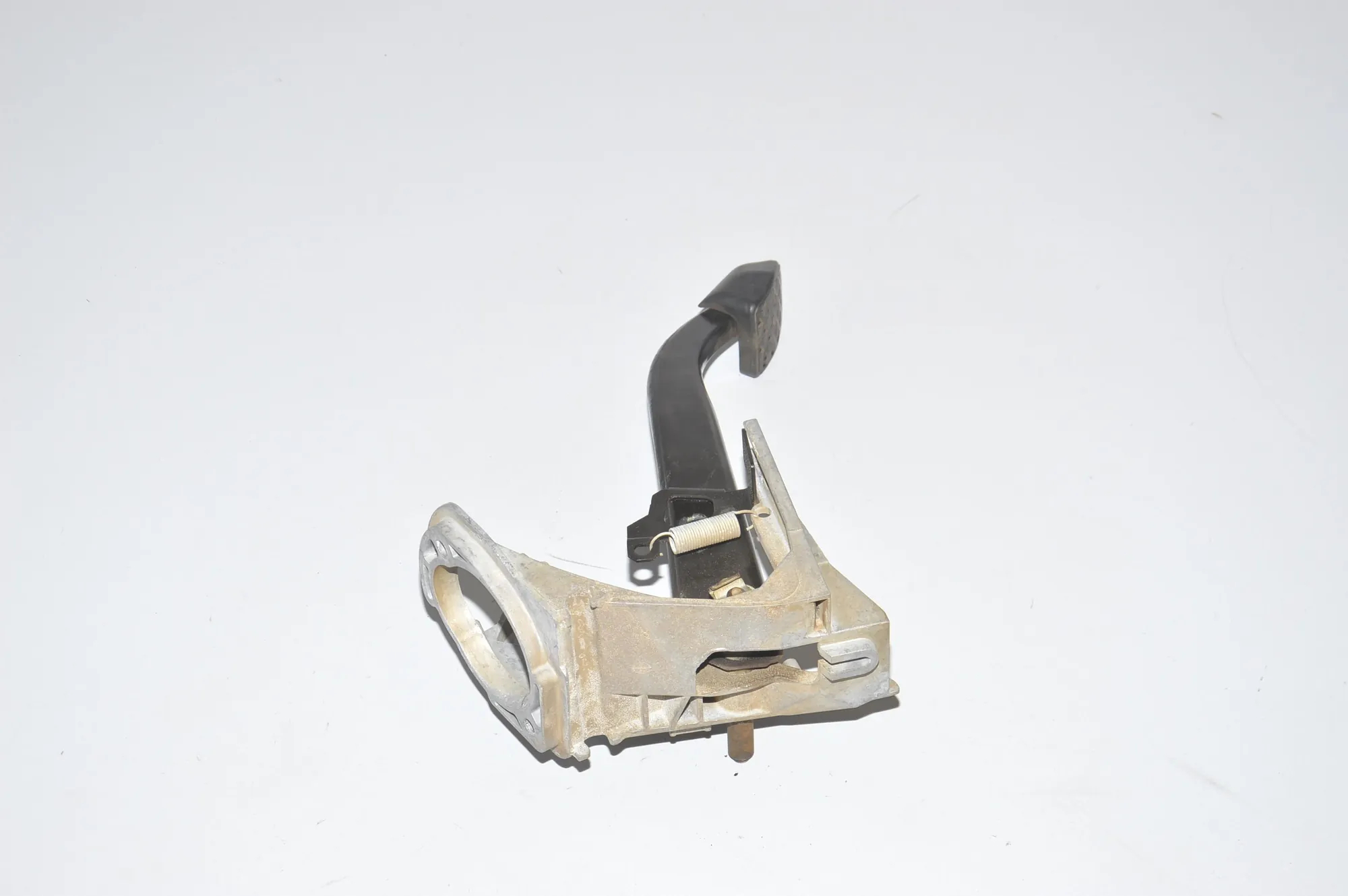 Brake Pedal – OEM 6881149 · BMW 4 Coupe (F32, F82) M4 2017 – 3