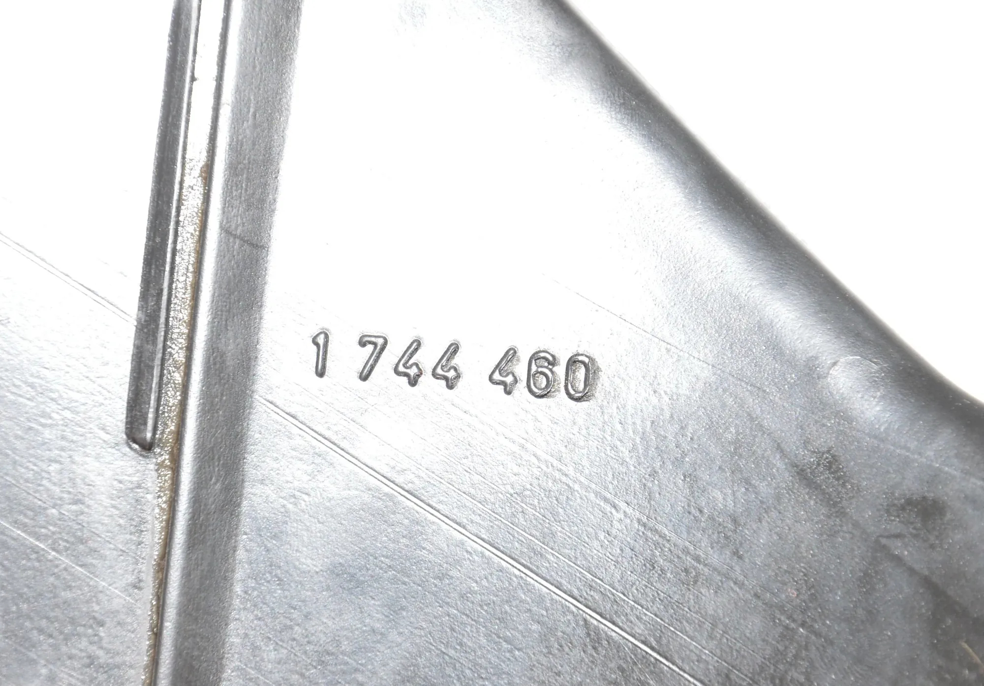 Air Intake Tube – OEM 1744460 · BMW 5 (E39) 520 i 1997 – 5