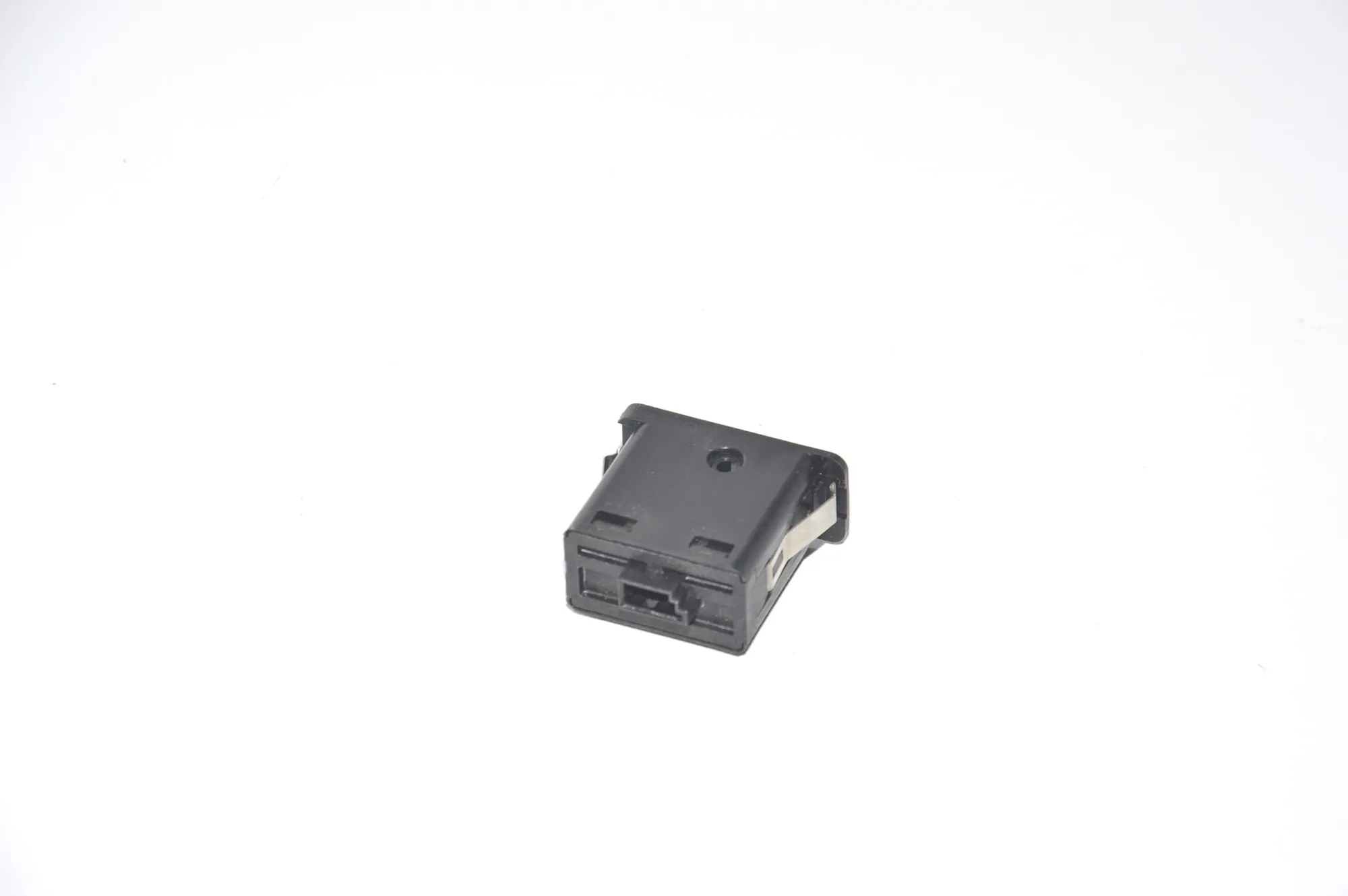 Switches – OEM 8360461 · BMW 5 (E39) 520 i 1997 – 3