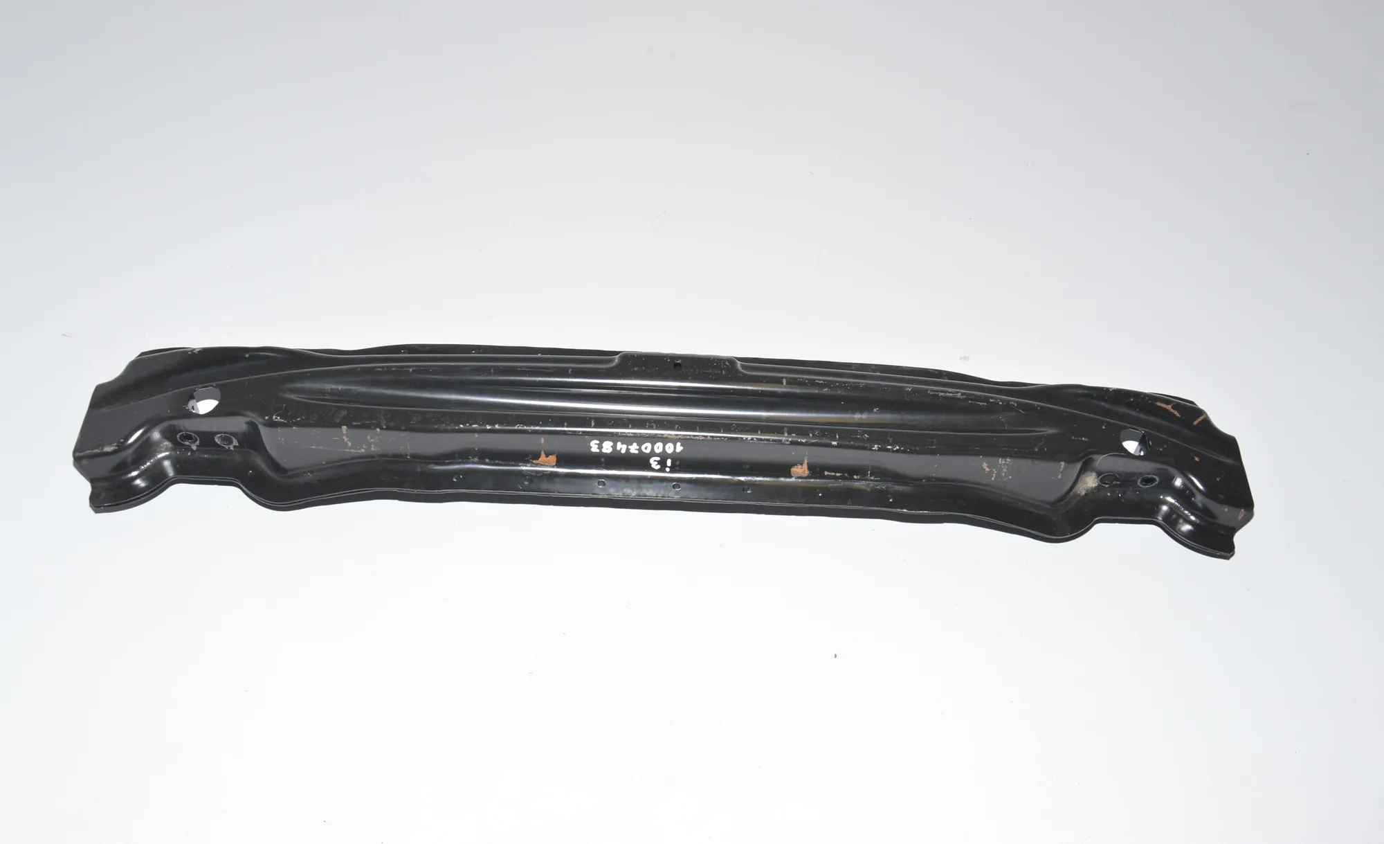 Rear Crash Reinforcement Bar – OEM 7296780 · BMW i3 (I01) Electric 2018 – 3