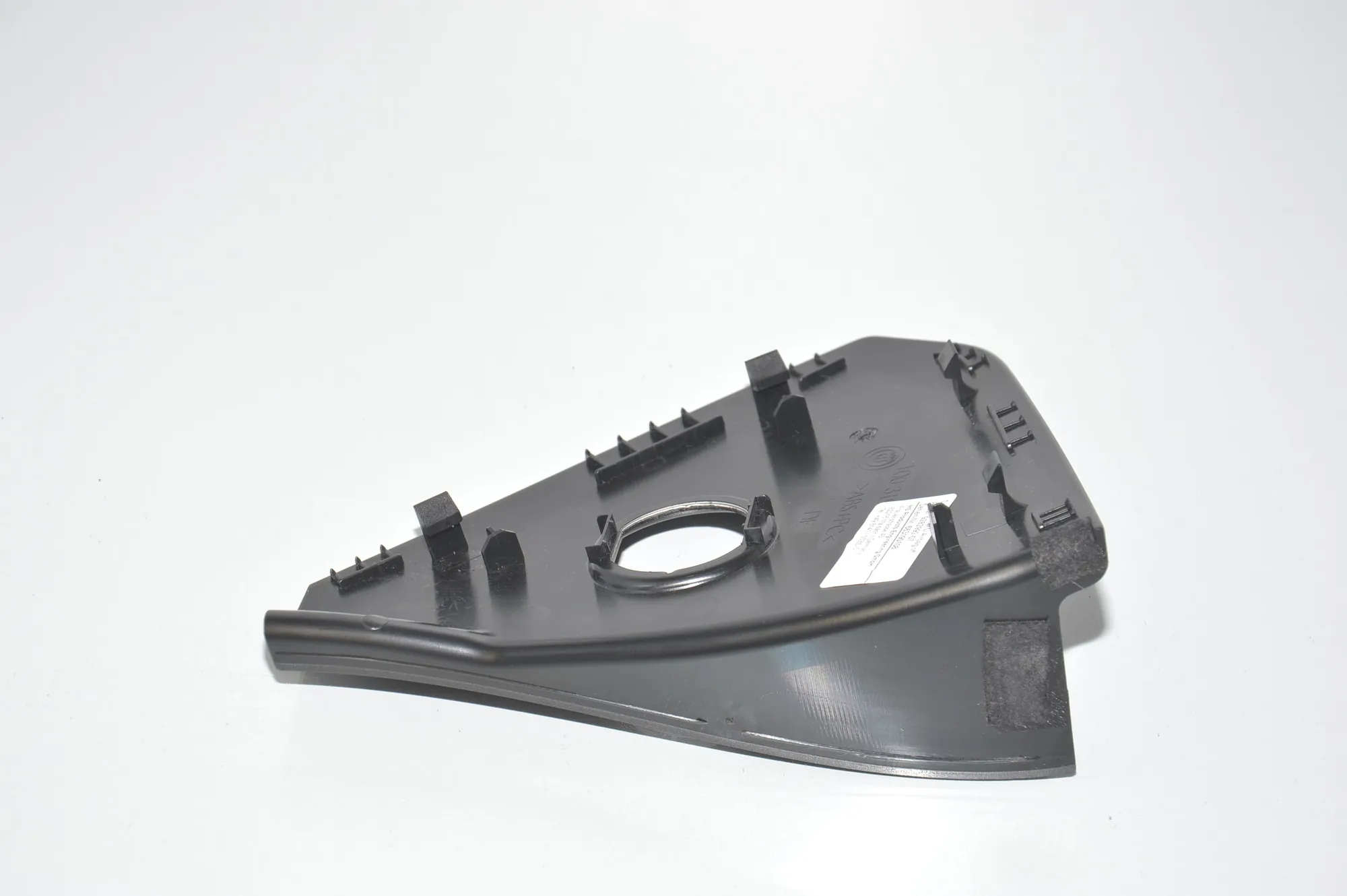 Dashboard Side Trim – OEM 9282992 · BMW i3 (I01) Electric 2018 – 4
