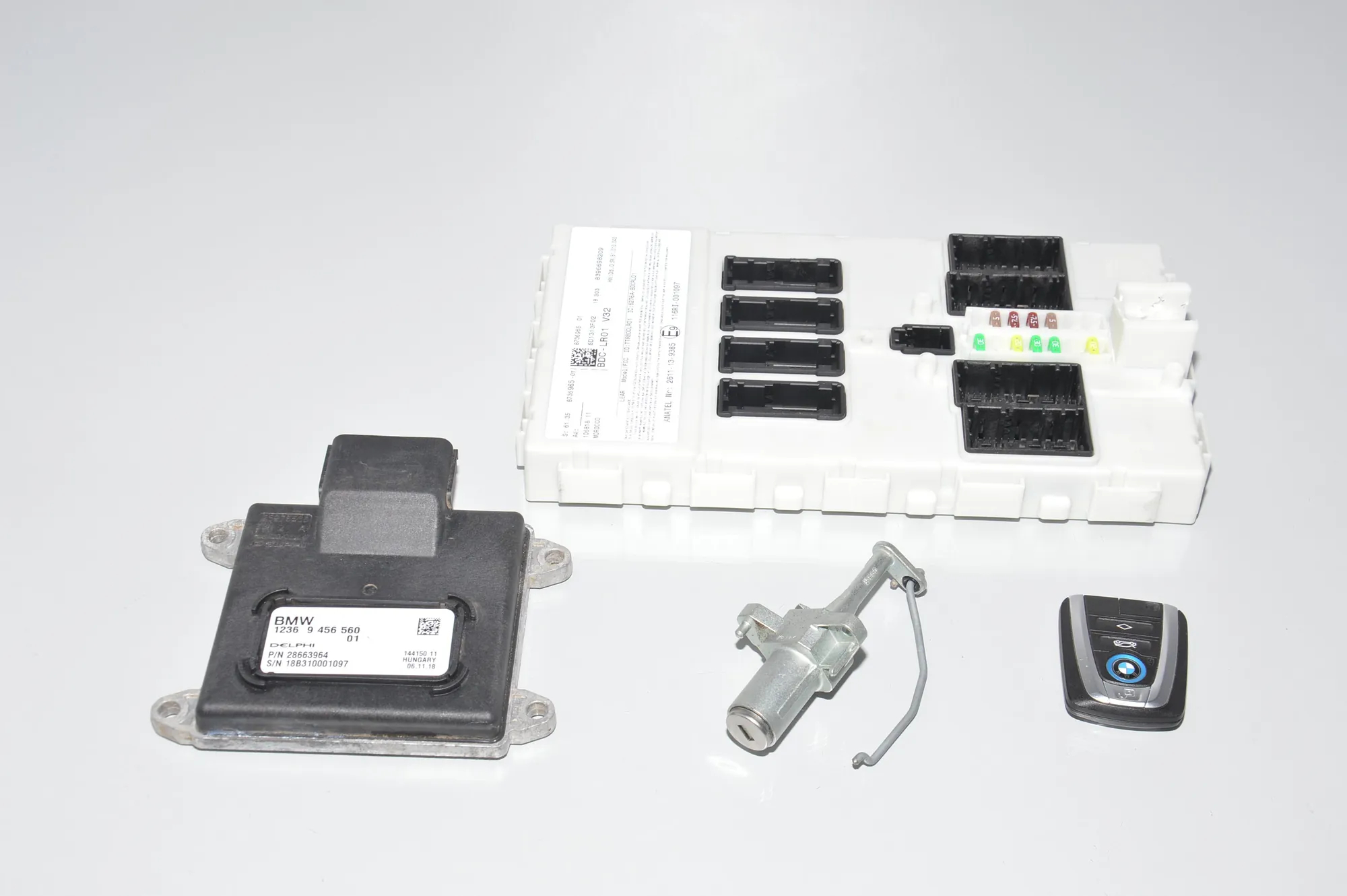 Engine Ignition ECU Set – OEM 8736965 · BMW i3 (I01) Electric 2018
