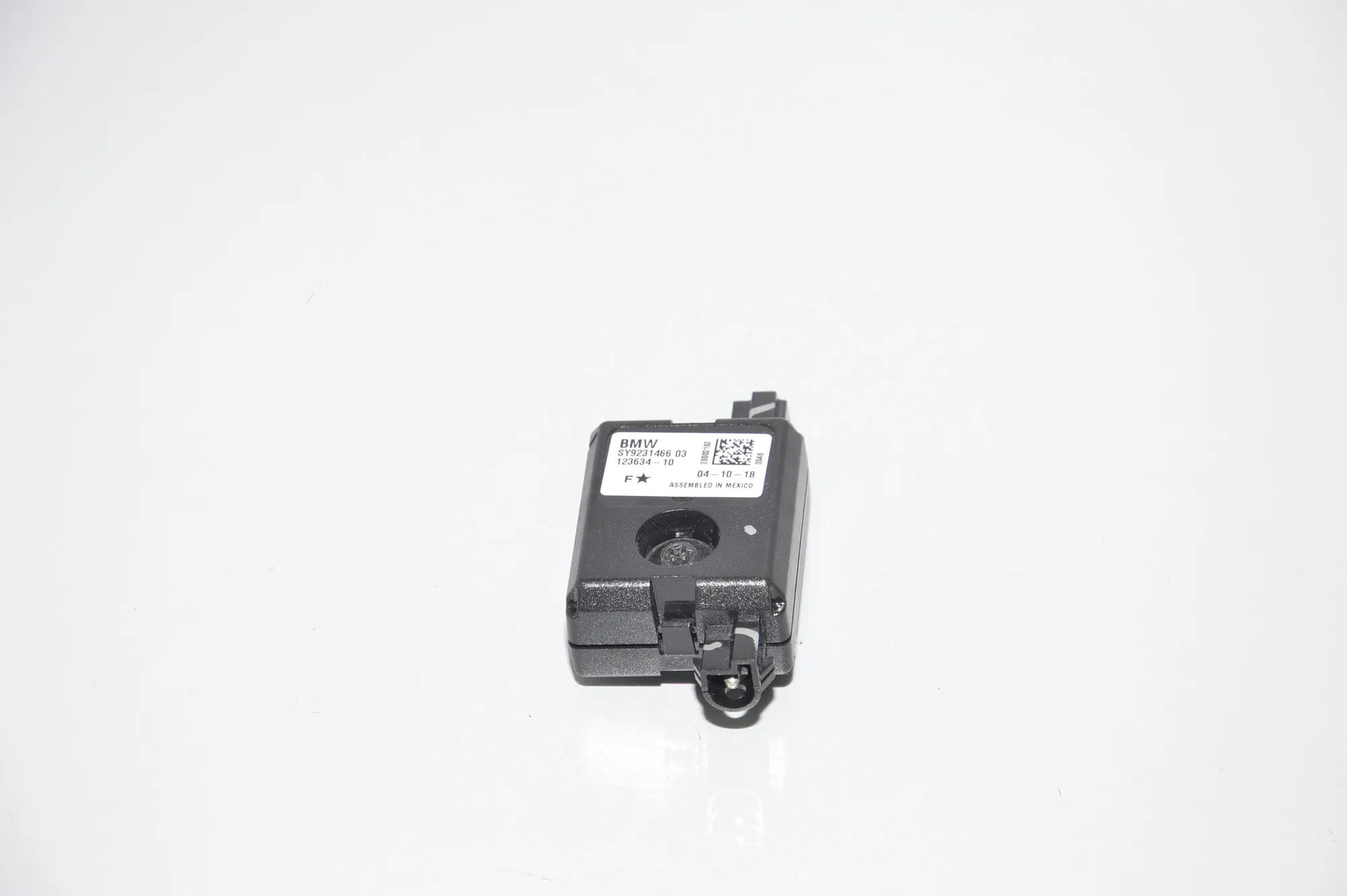 Antenna – OEM 9231466 · BMW i3 (I01) Electric 2018