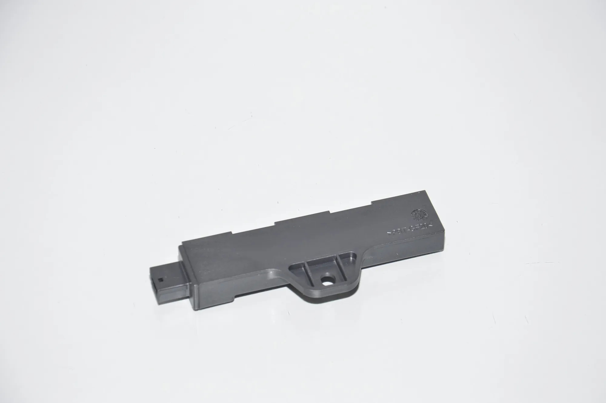 Antenna – OEM 9220832 · BMW i3 (I01) Electric 2018 – 4