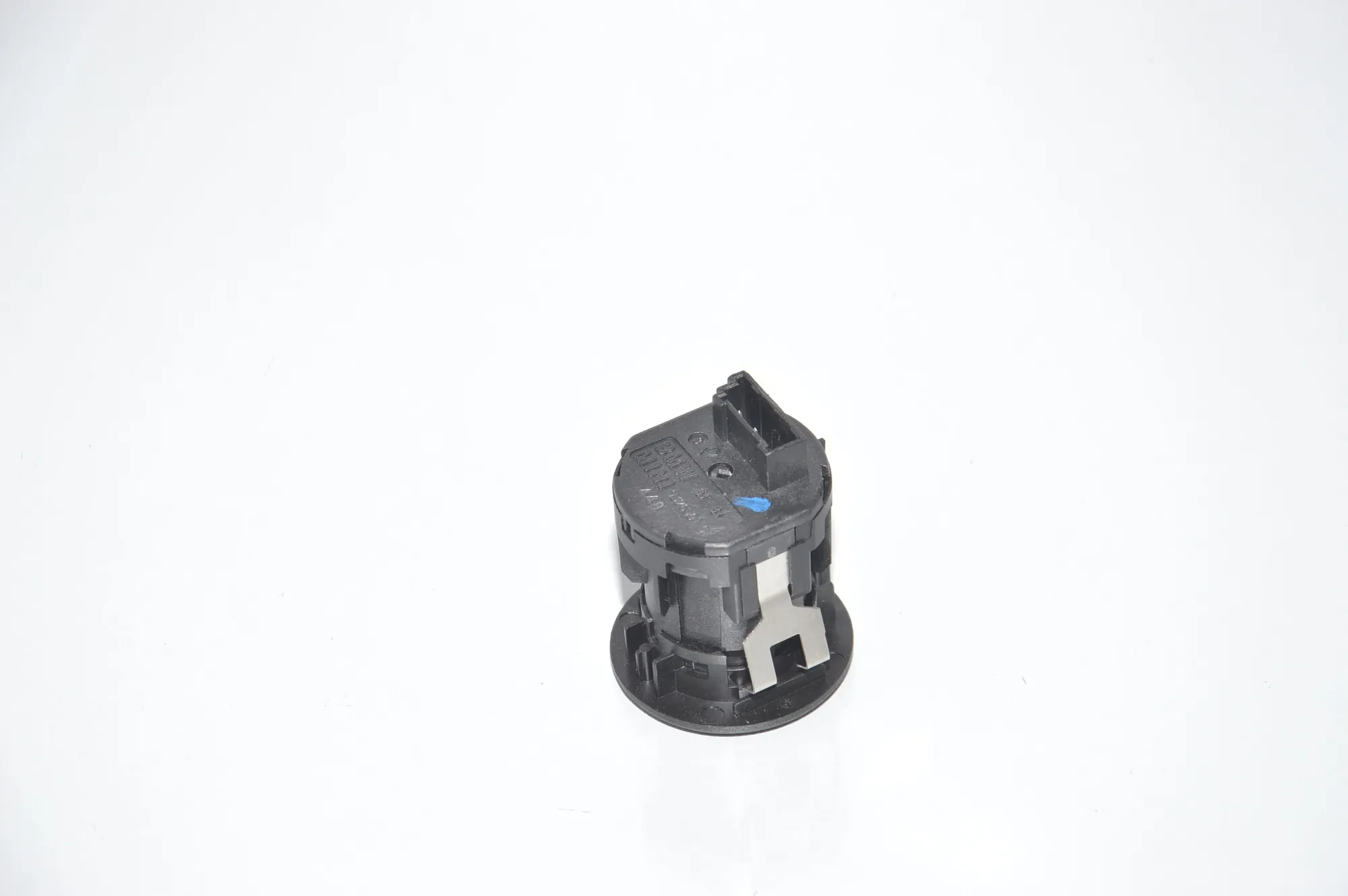 SRS Switch – OEM 9326501 · BMW i3 (I01) Electric 2018 – 4