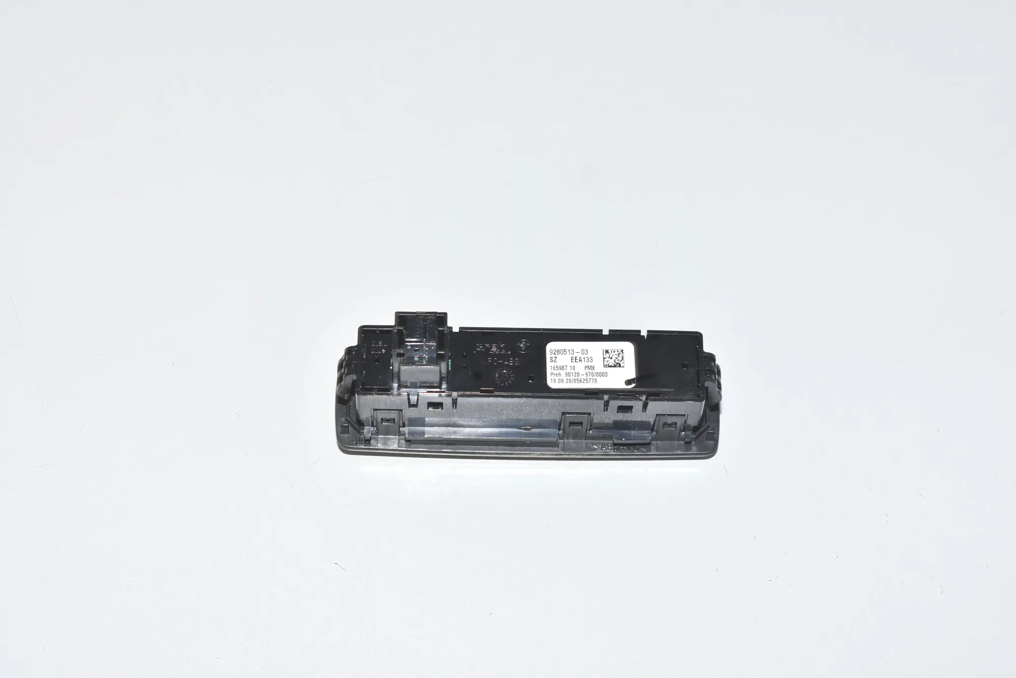 Button Switch Panel – OEM 9280513 · BMW i3 (I01) Electric 2018 – 3