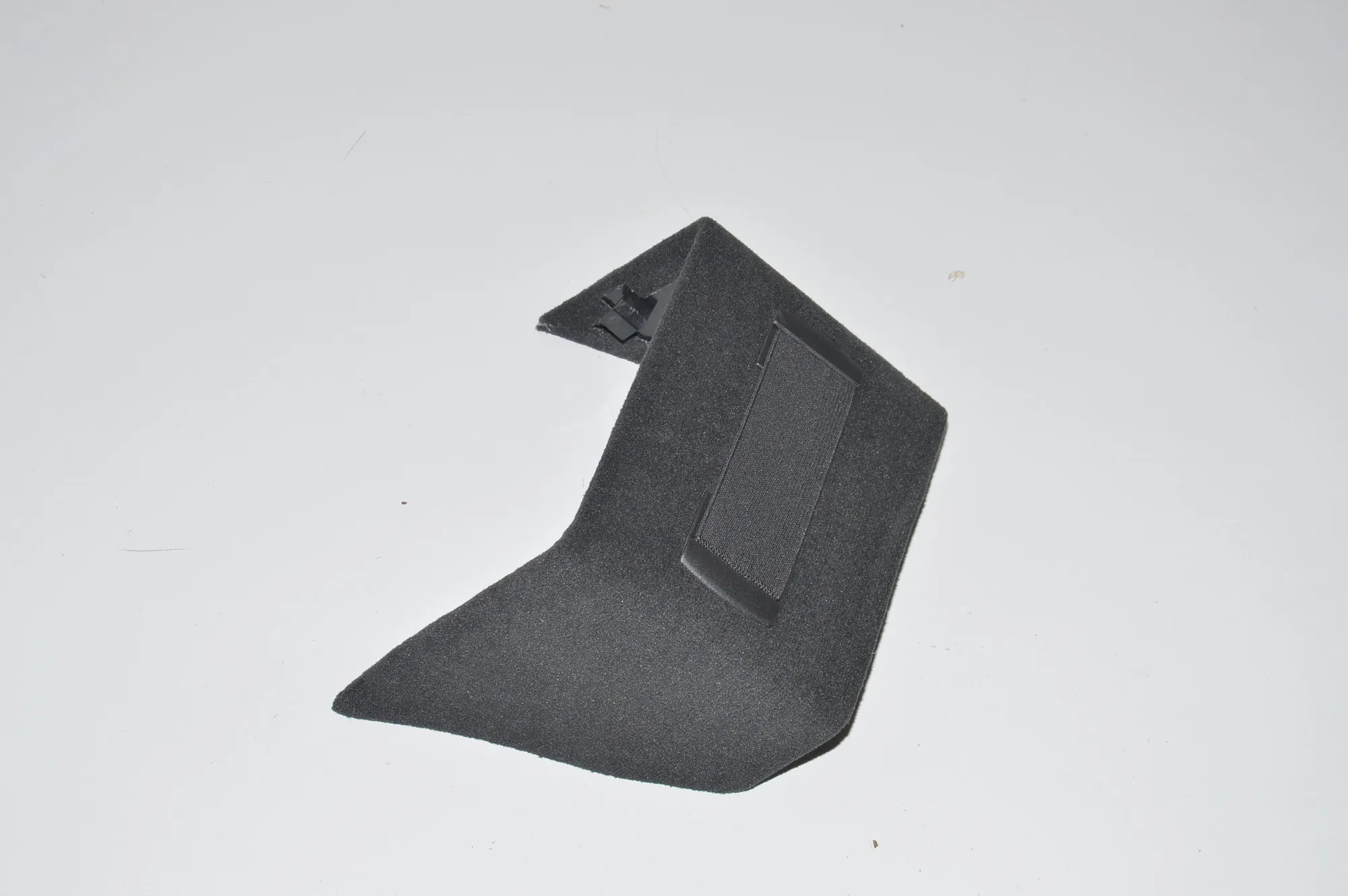 Center Console Trim – OEM 9387176 · BMW i3 (I01) Electric 2018 – 2