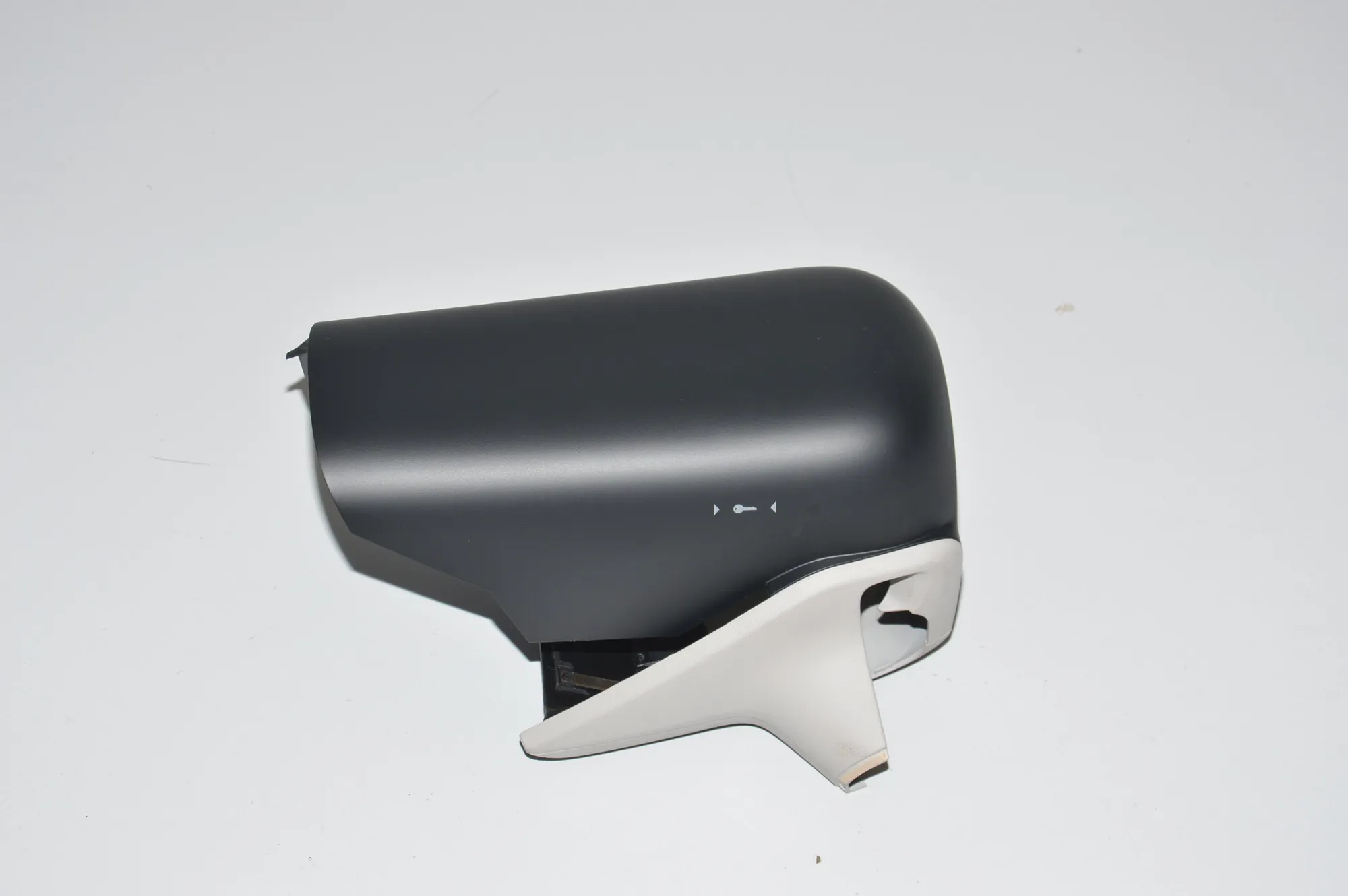 Steering Mechanism Trim – OEM 9288431 · BMW i3 (I01) Electric 2018