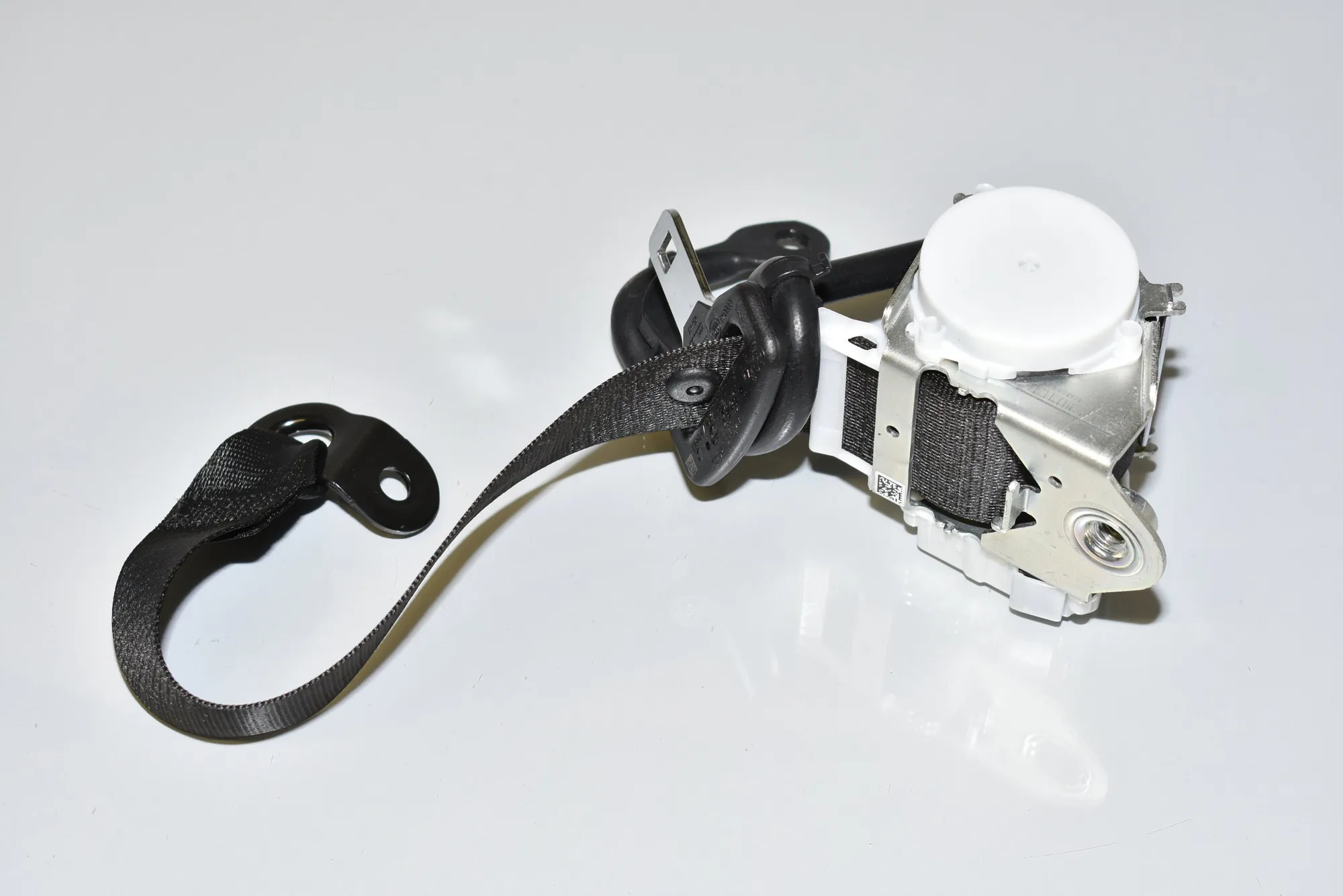 Rear Left Seatbelt – OEM 7305643 · BMW i3 (I01) Electric 2018