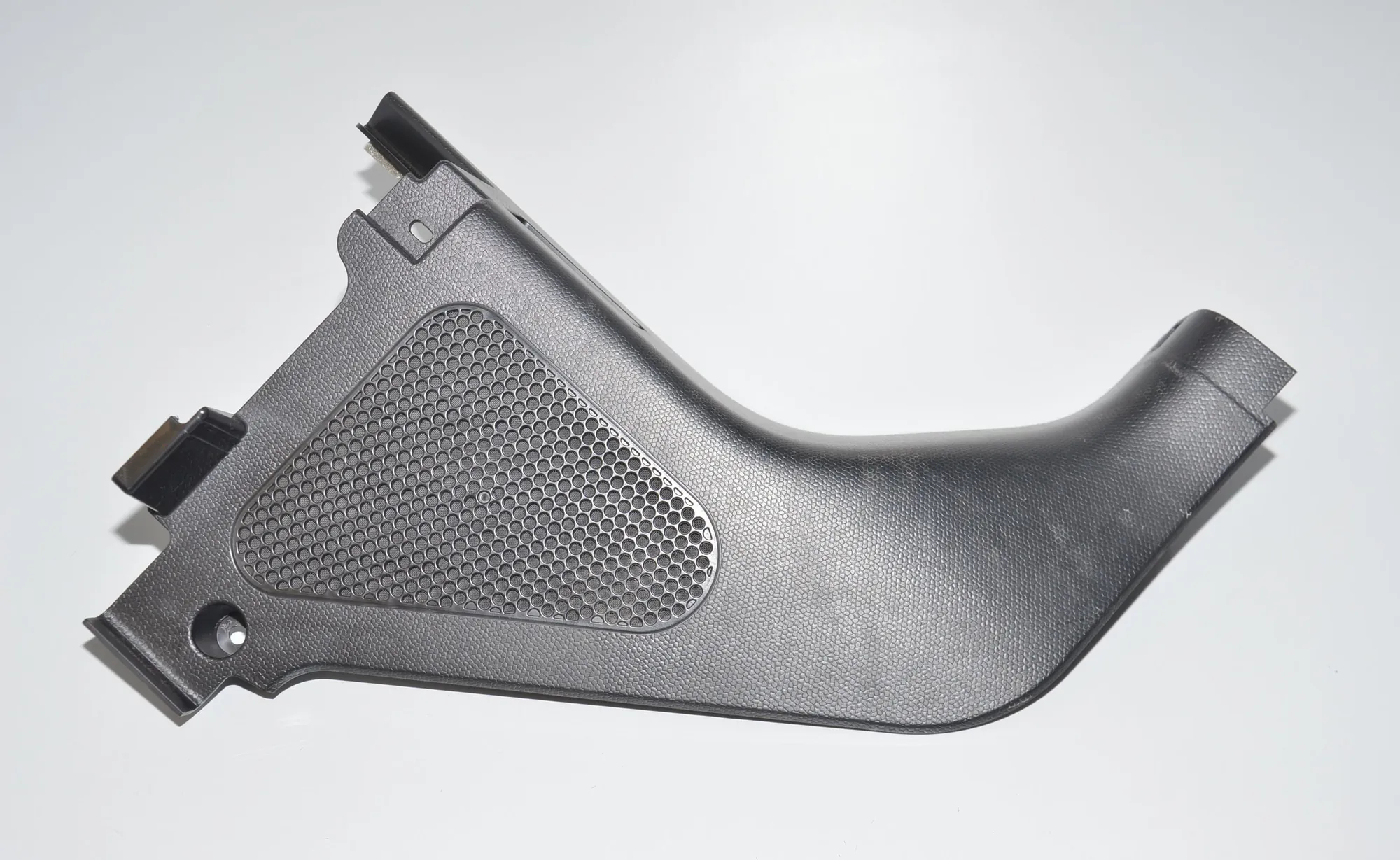 Front Right Interior Step Trim – OEM 7272420 · BMW i3 (I01) Electric 2018