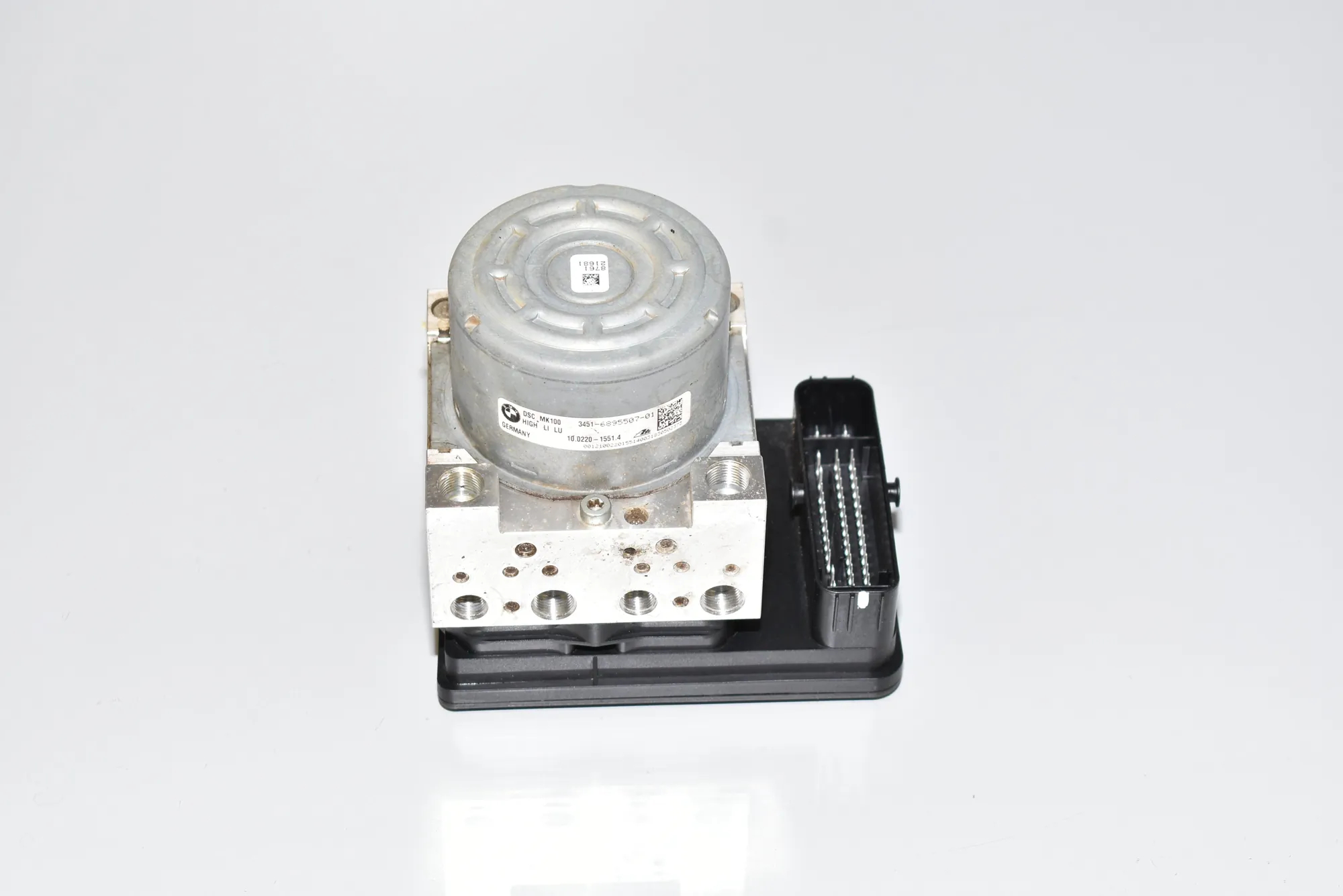 ABS Pump – OEM 6895508 · BMW i3 (I01) Electric 2018 – 3