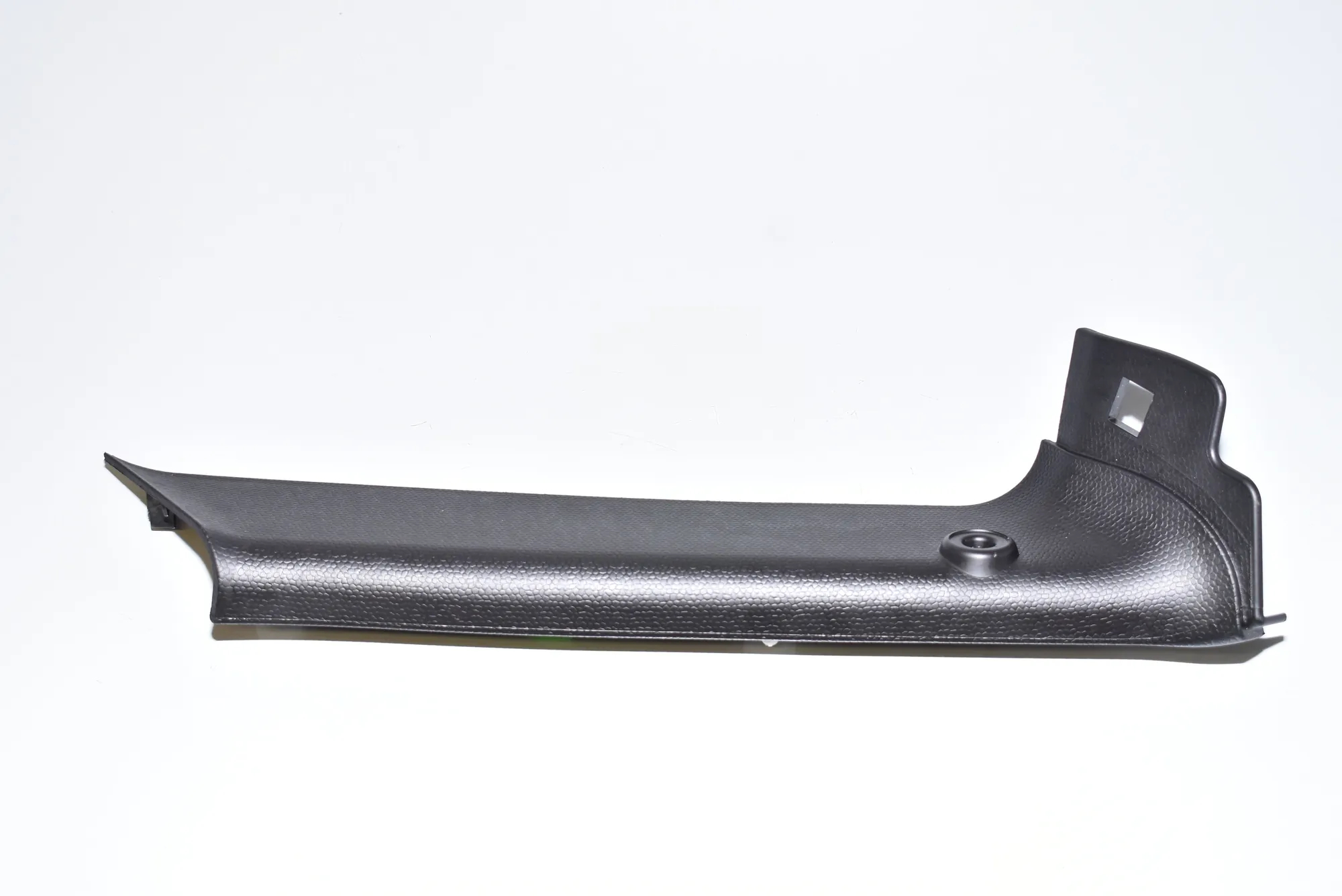 Tailgate Bootlid Trim – OEM 7315765 · BMW i3 (I01) Electric 2018