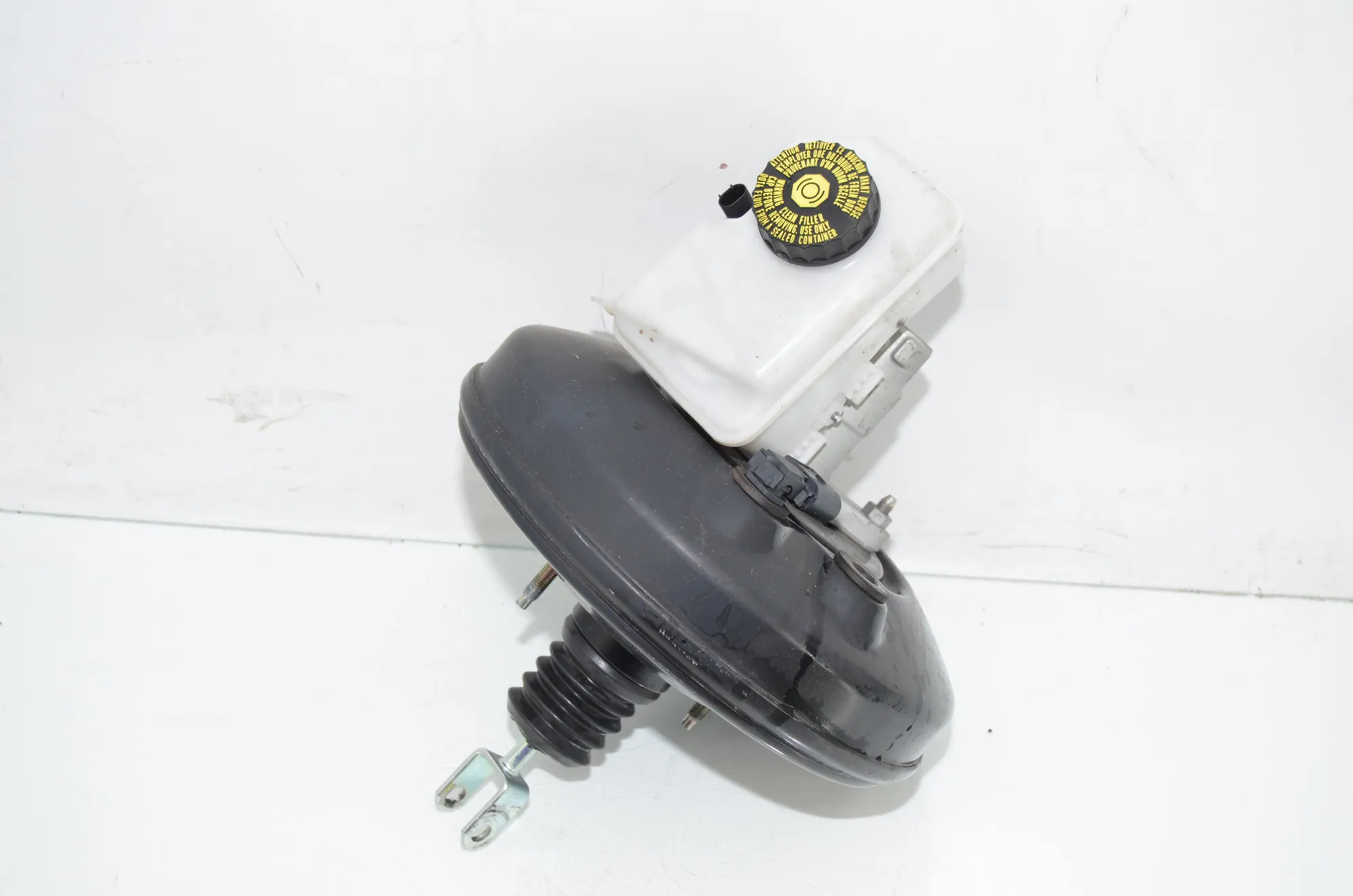 Brake Servo Booster – OEM 6872076 · BMW X1 (F48) xDrive 18 d 2016 – 3