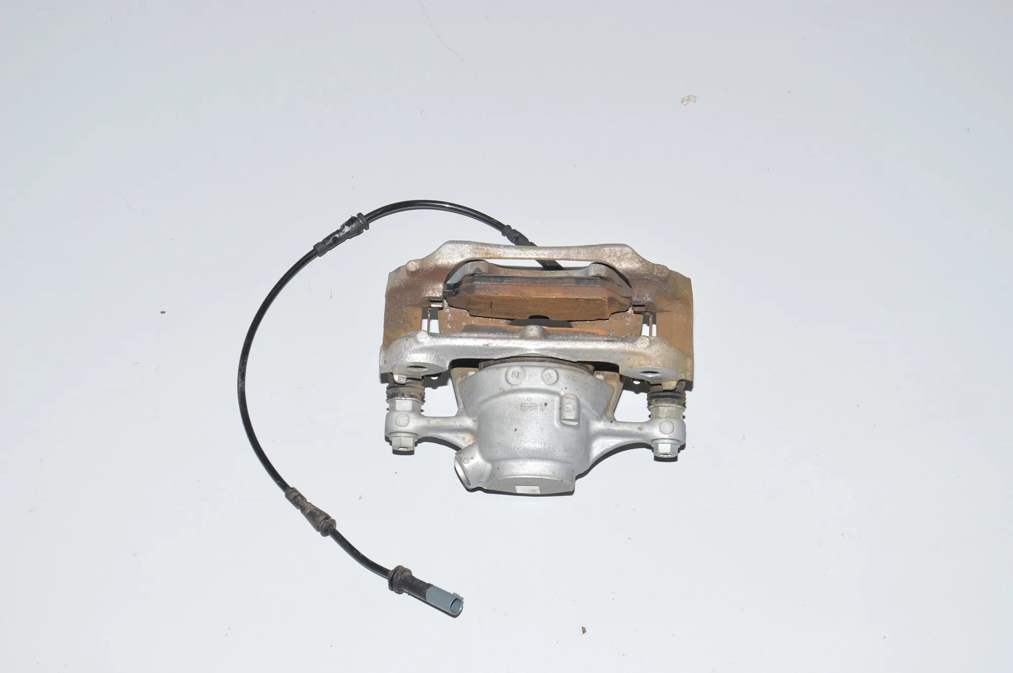 Front Left Brake Caliper · BMW i3 (I01) Electric 2018 – 4