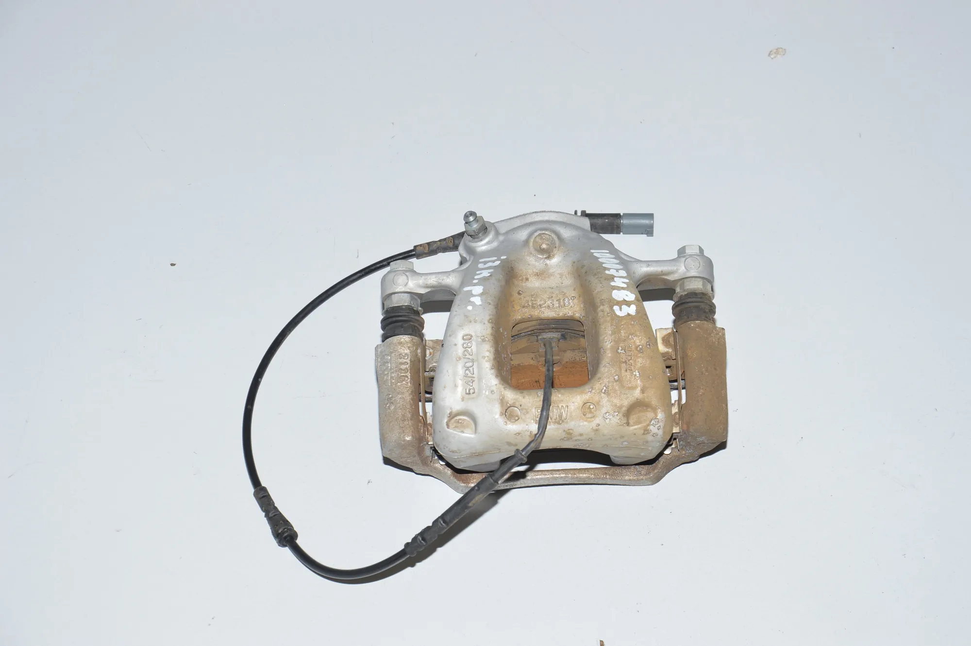 Front Left Brake Caliper · BMW i3 (I01) Electric 2018