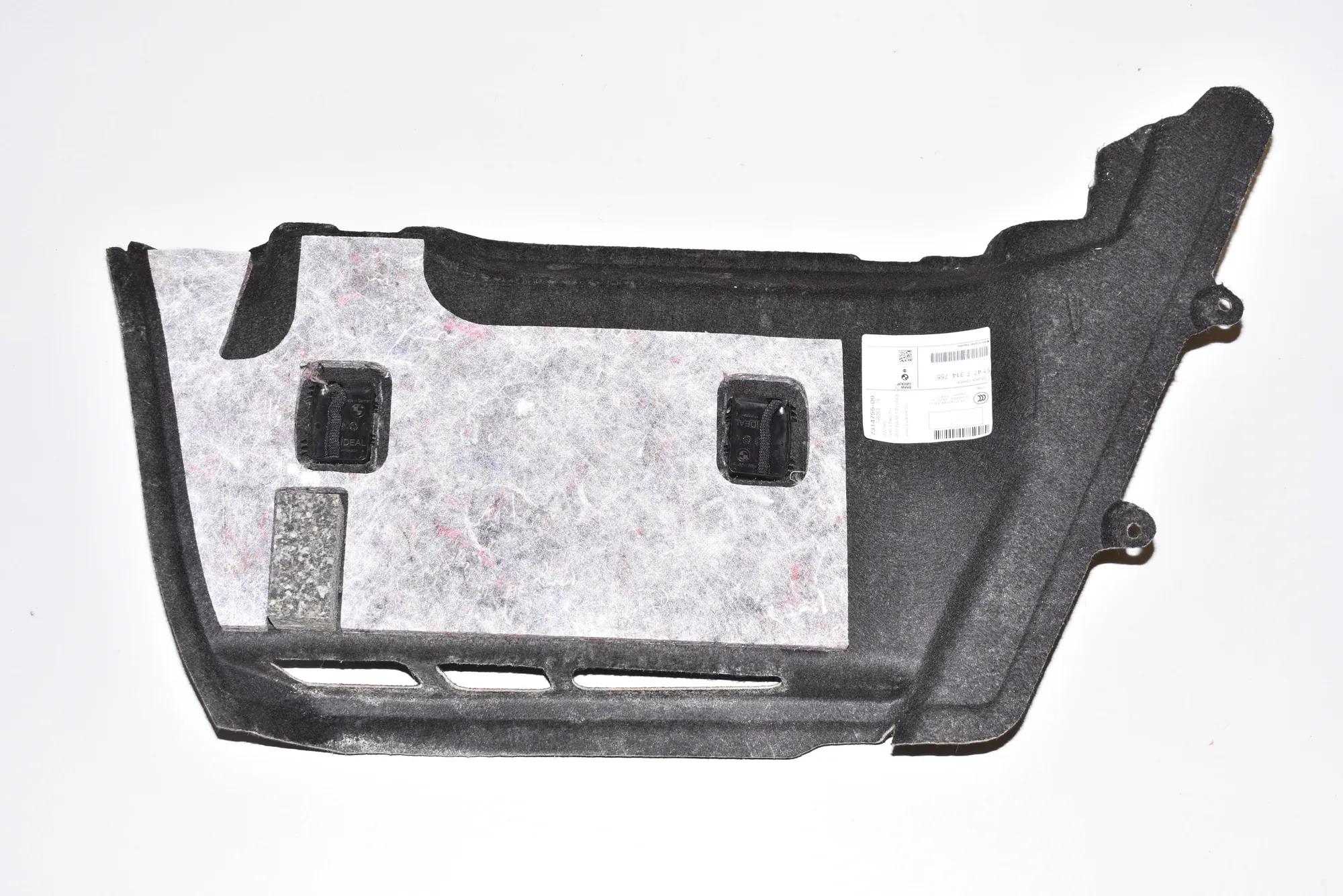 Left Side Trunk Trim – OEM 7314755 · BMW i3 (I01) Electric 2018 – 3