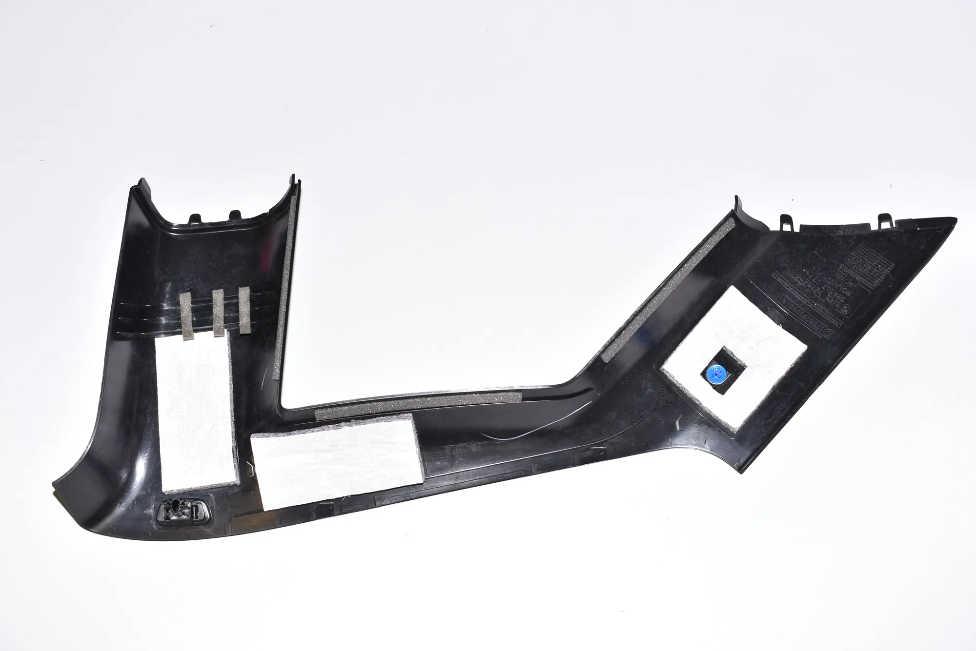 Right Side Pillar Trim – OEM 7275670 · BMW i3 (I01) Electric 2018 – 3