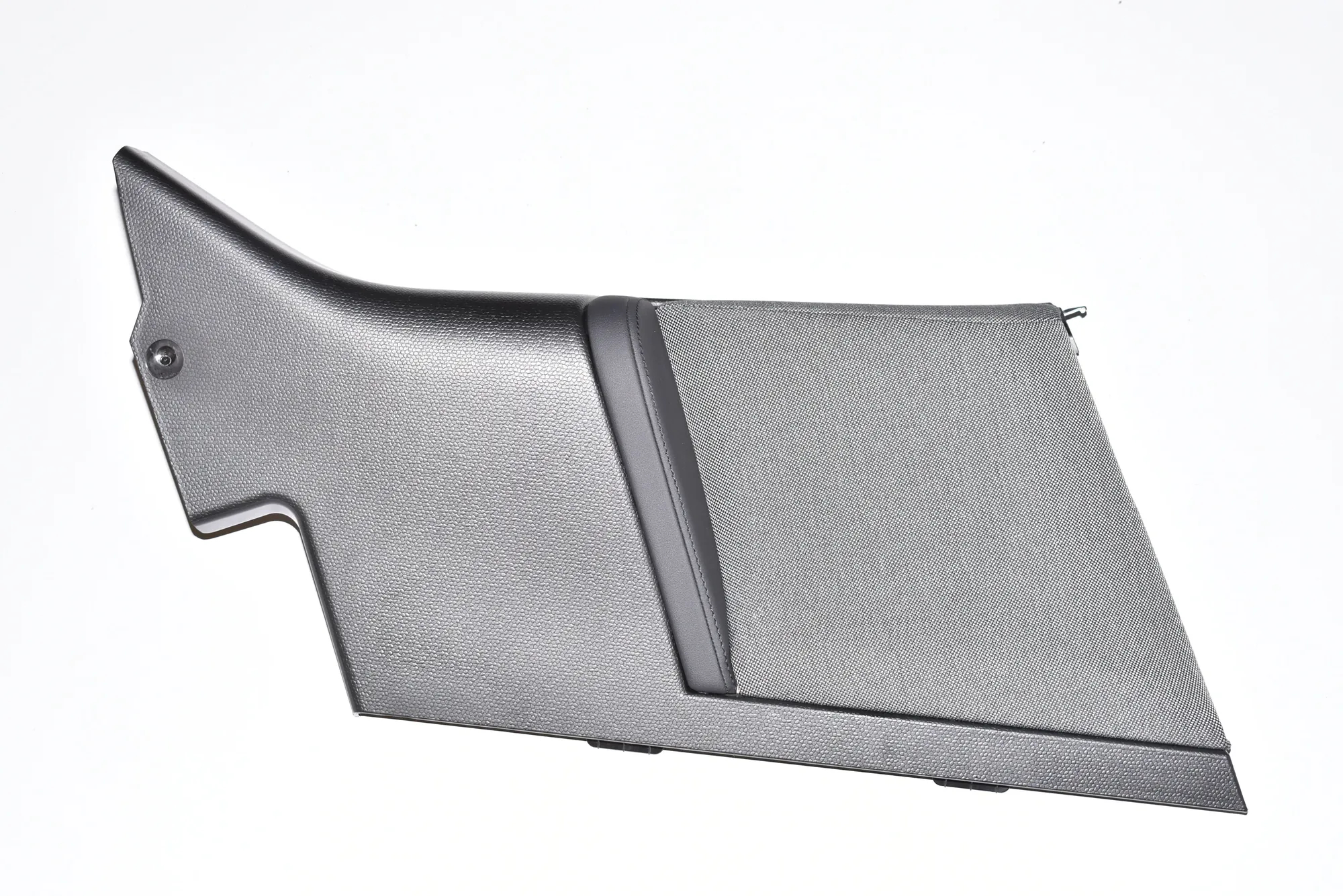 Right Side Pillar Trim – OEM 7272428 · BMW i3 (I01) Electric 2018 – 2