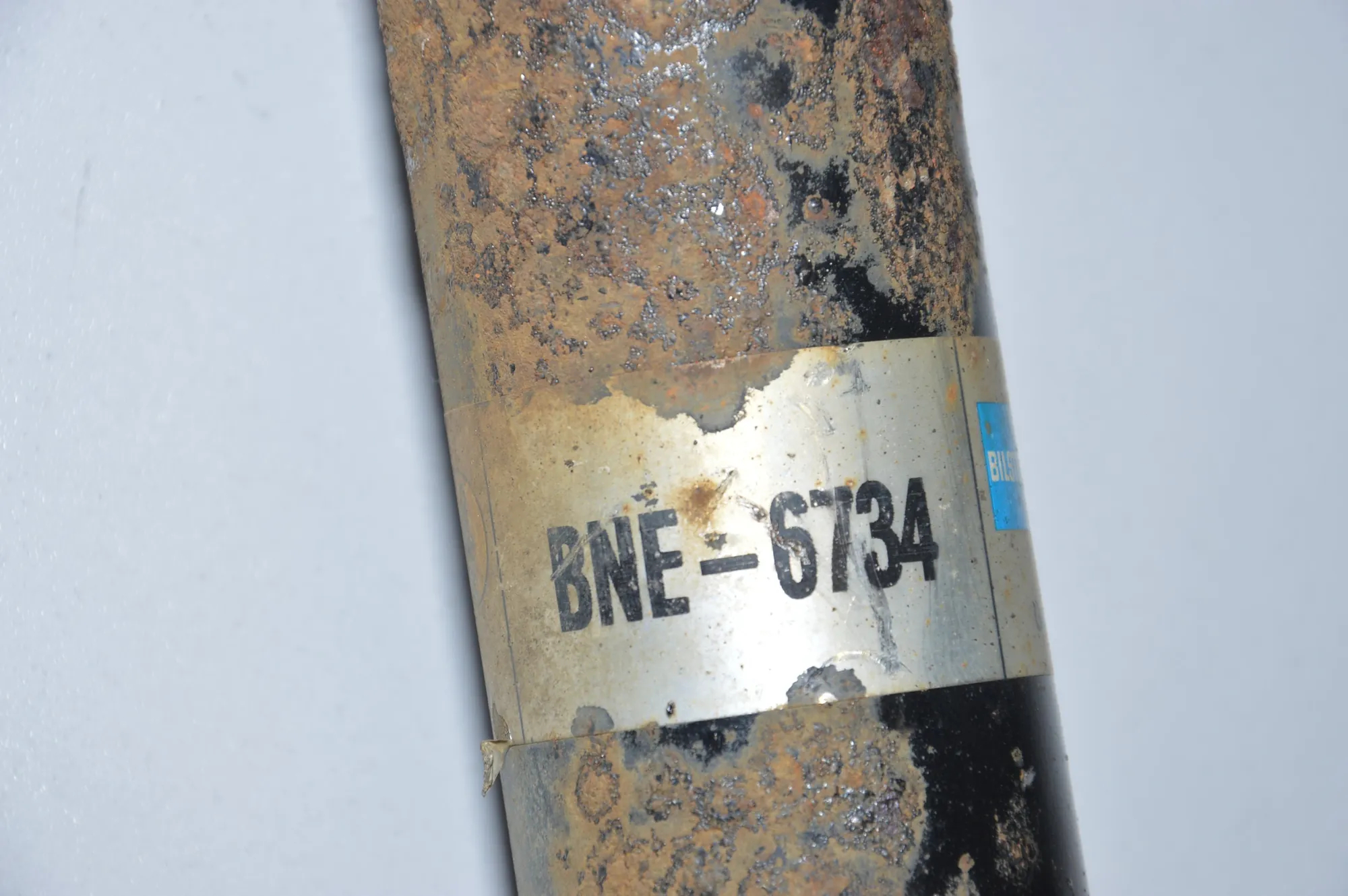 Rear Left Shock Absorber – OEM BNE-6734 · BMW 5 (E39) 525 d 2003 – 4