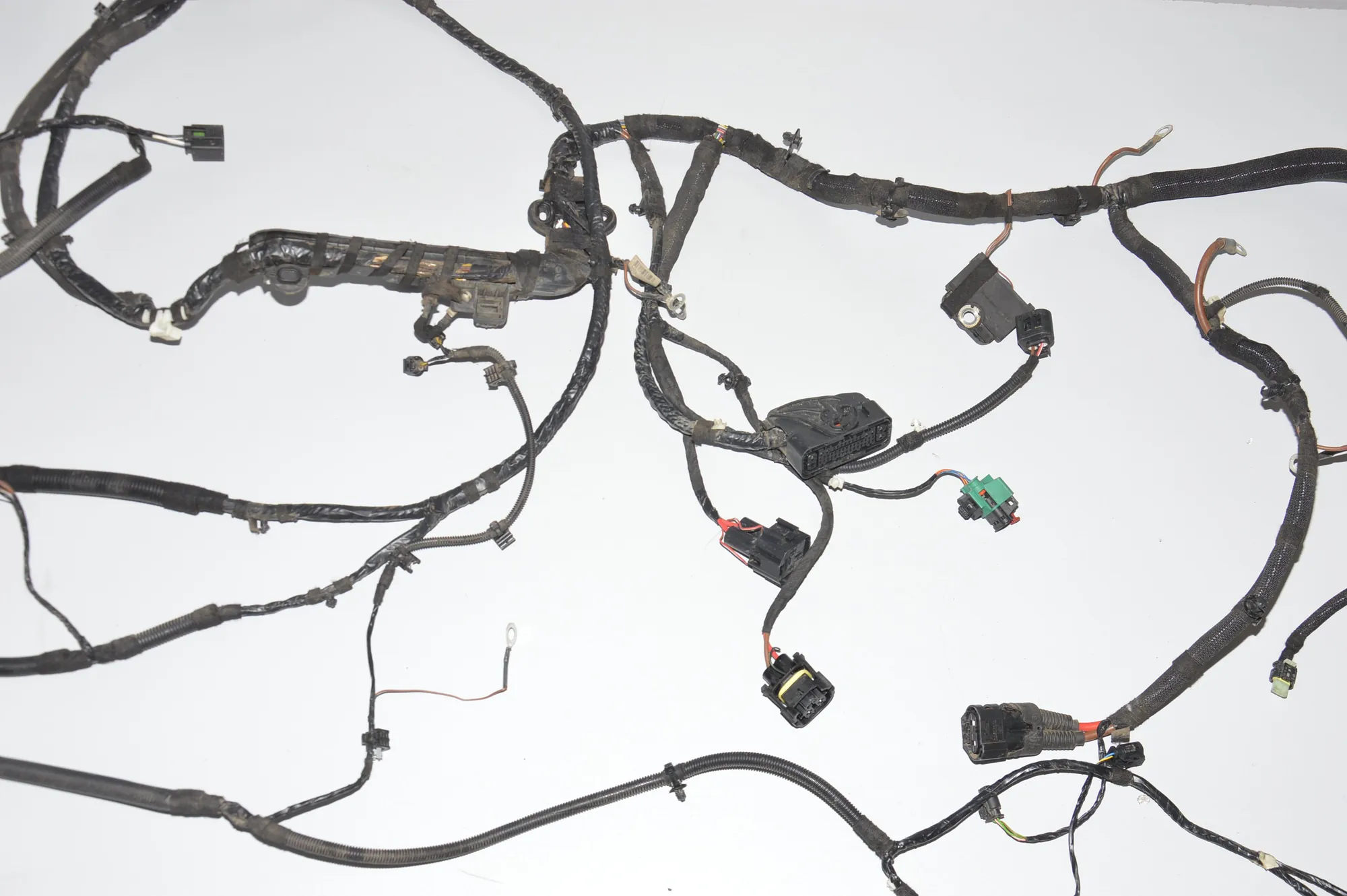 Engine Cable Harness – OEM 9321027 · BMW i3 (I01) Electric 2018 – 3