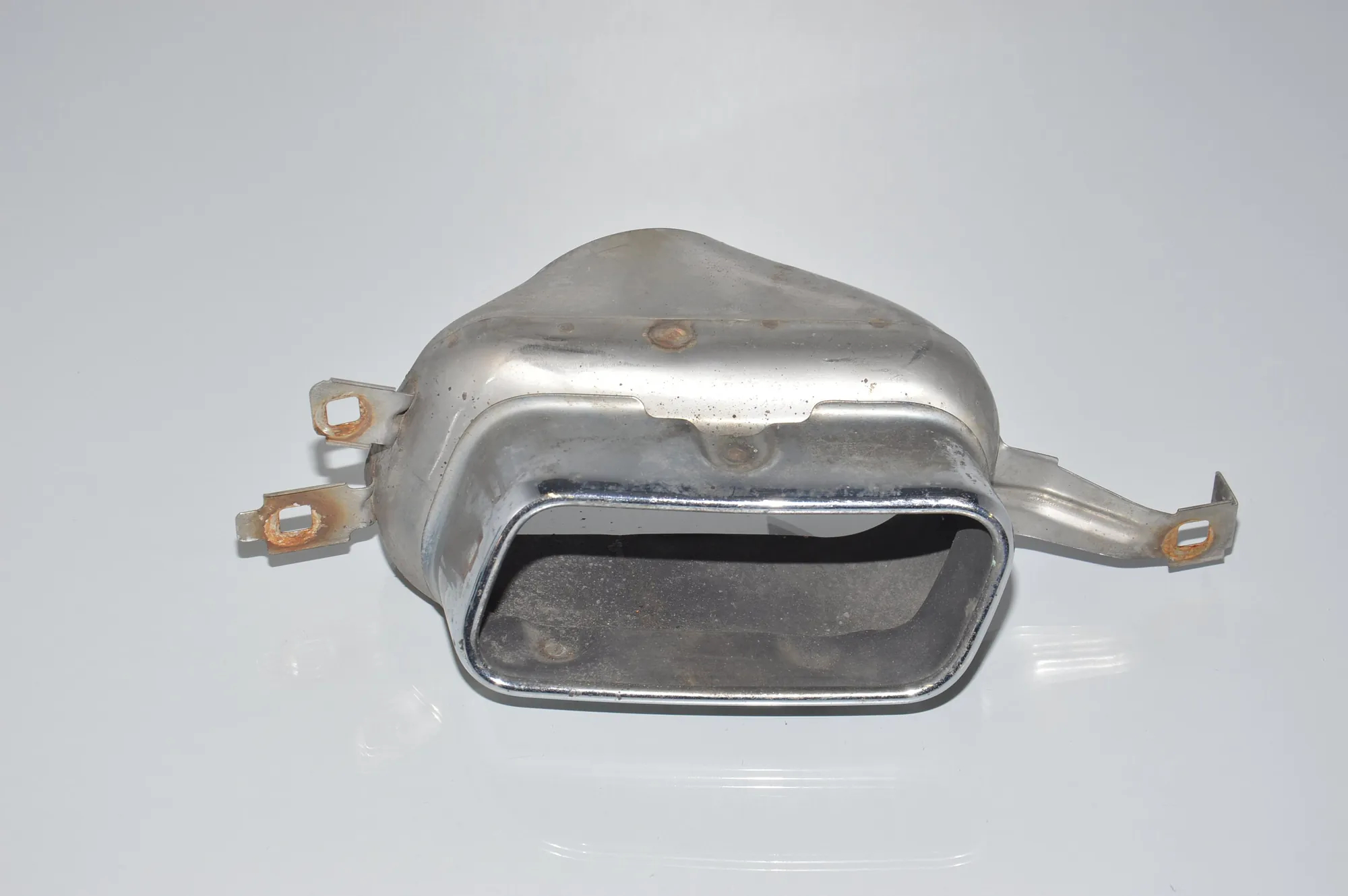 Exhaust Pipe Tip – OEM 7195302 · BMW 7 (F01, F02) BMW 7 (F01, F02) 730 d 2008