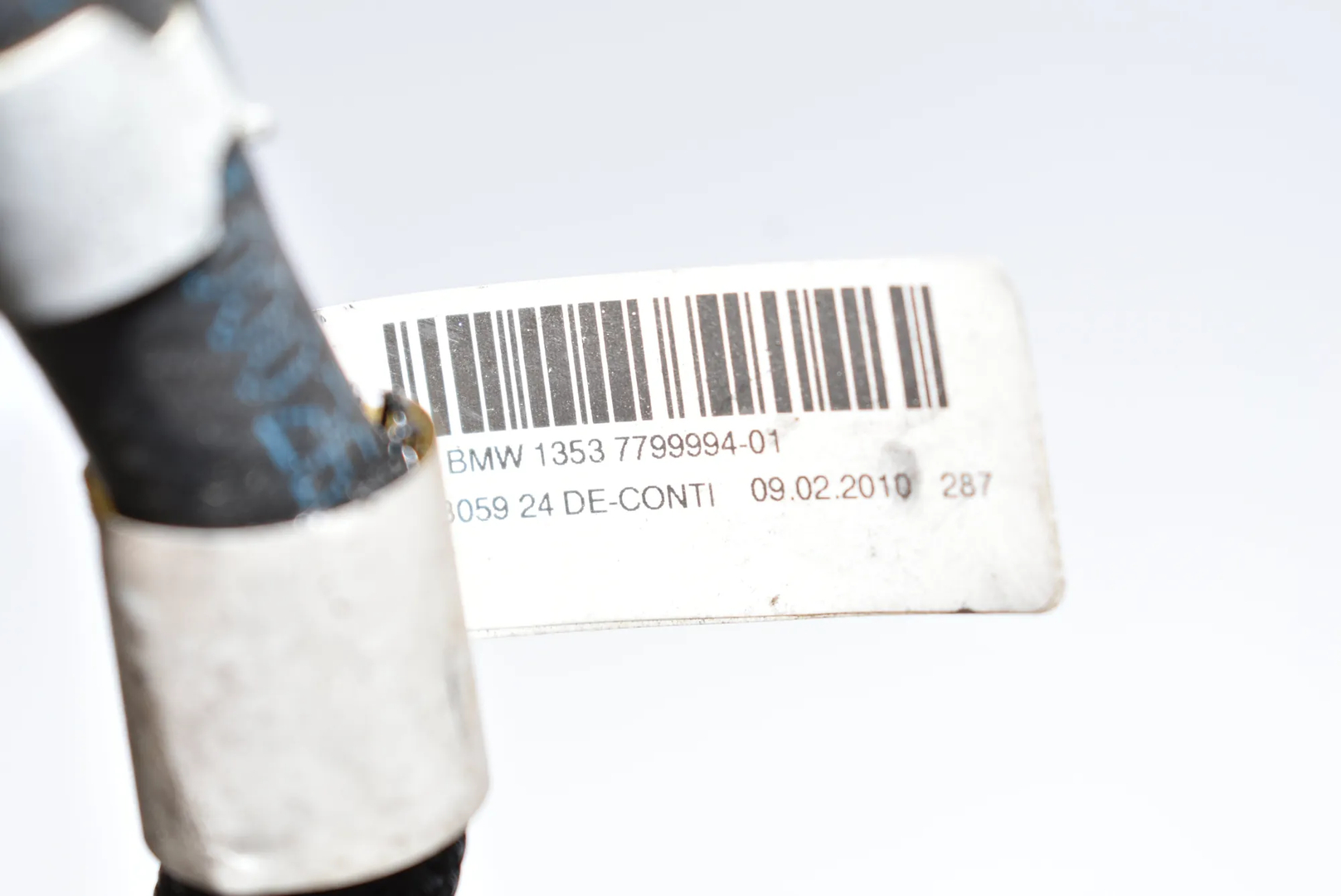 Fuel Hose – OEM 7799994 · BMW 5 5 (E60) (2001 - 2010) 530 d (2005 - 2007, 3.0 L, 170 kW) 2006 – 4