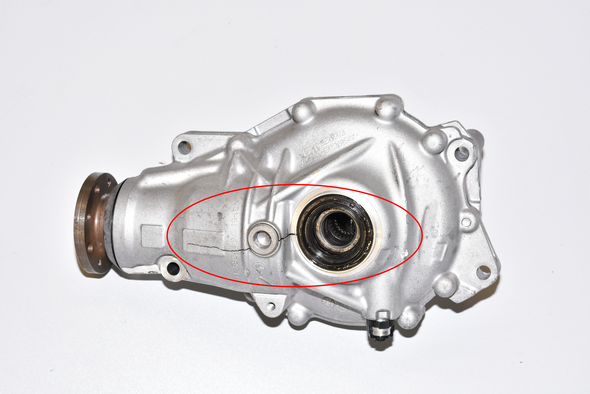 Front Differential – OEM 8638080 · BMW F90 BMW F90 (G30, F90) M5 2018 – 4