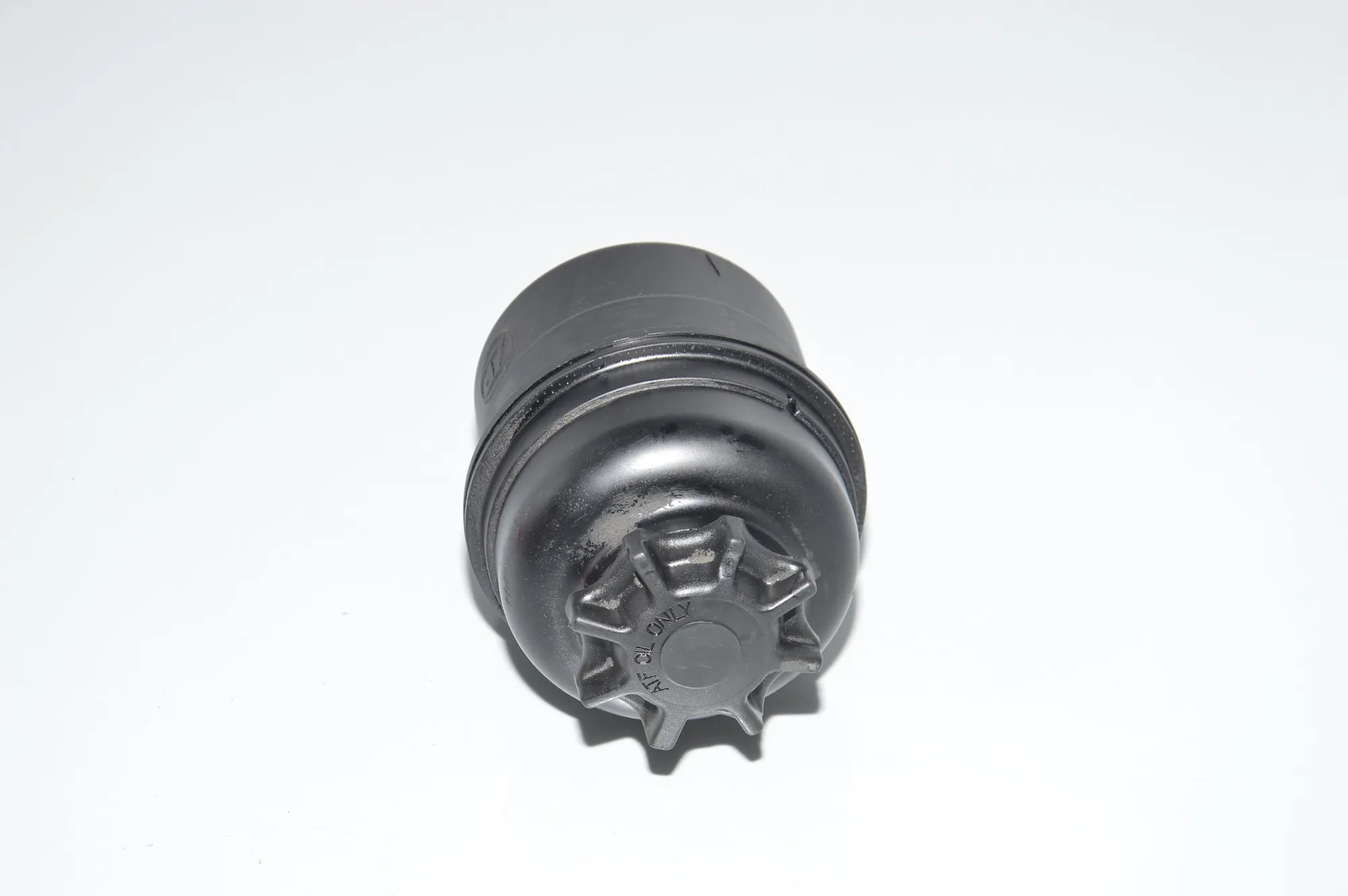 Power Steering Pump Tank – OEM 6851217 · BMW 3 Touring (E36) 1996