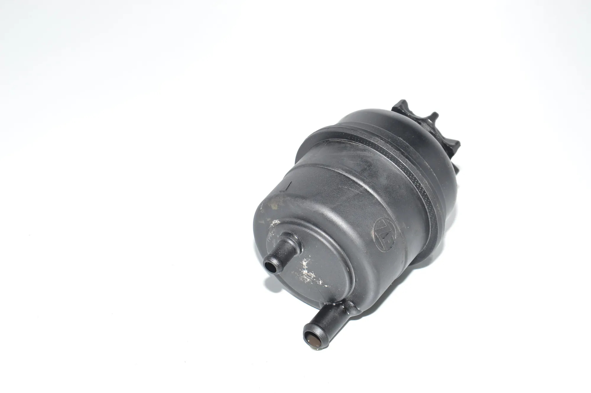 Power Steering Pump Tank – OEM 6851217 · BMW 3 Touring (E36) 1996 – 3