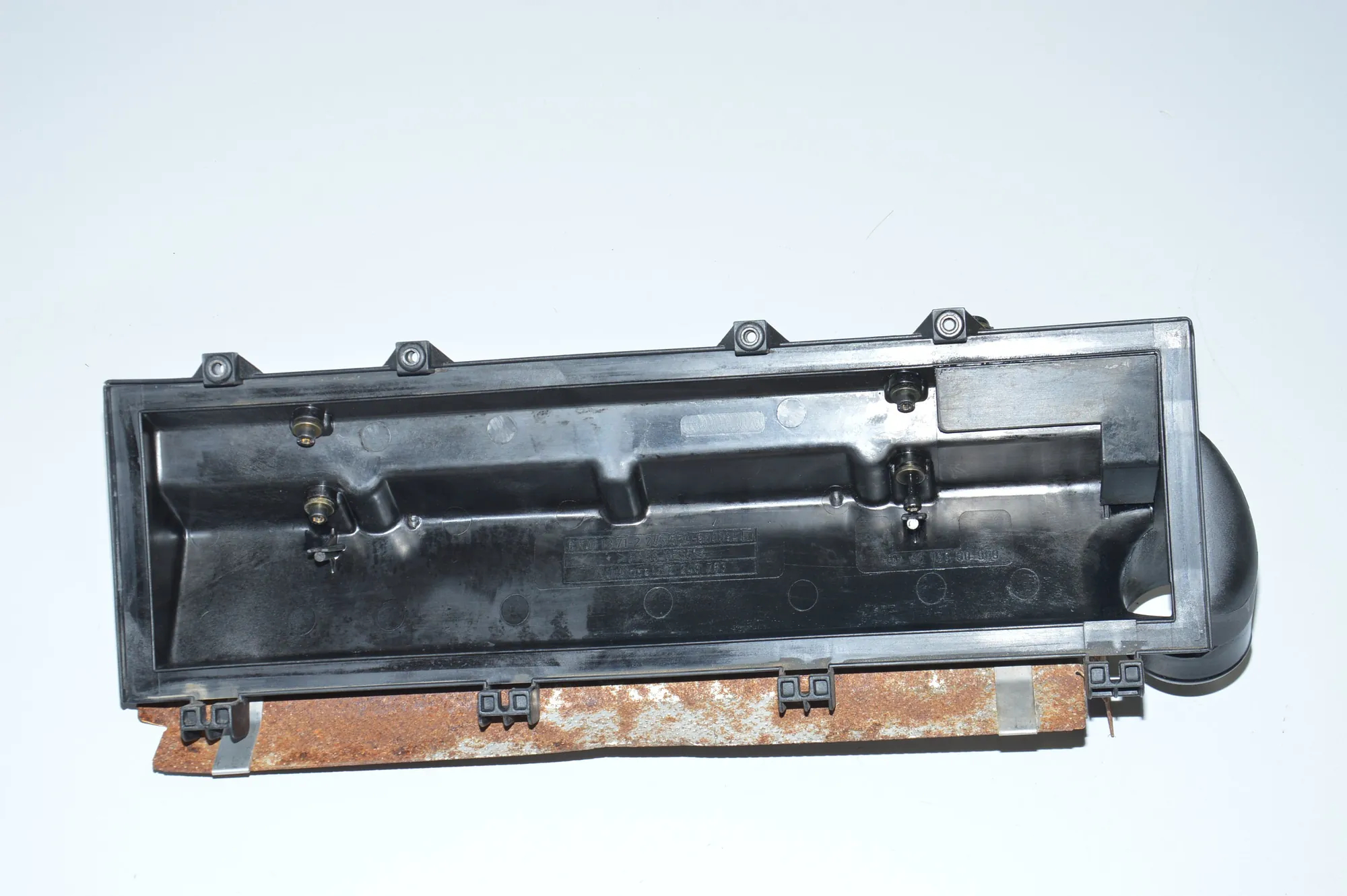 Air Filter Box Lower Part – OEM 2245564 · BMW 3 Touring (E36) 1996 – 4