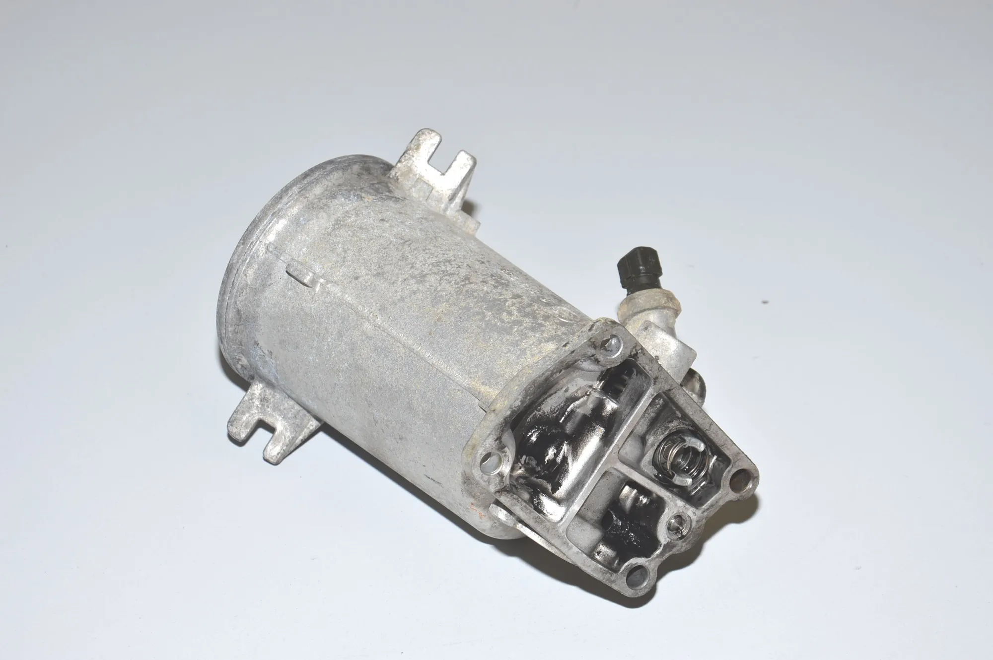 Oil Cooling Radiator – OEM 2243259 · BMW 3 Touring (E36) 1996 – 4