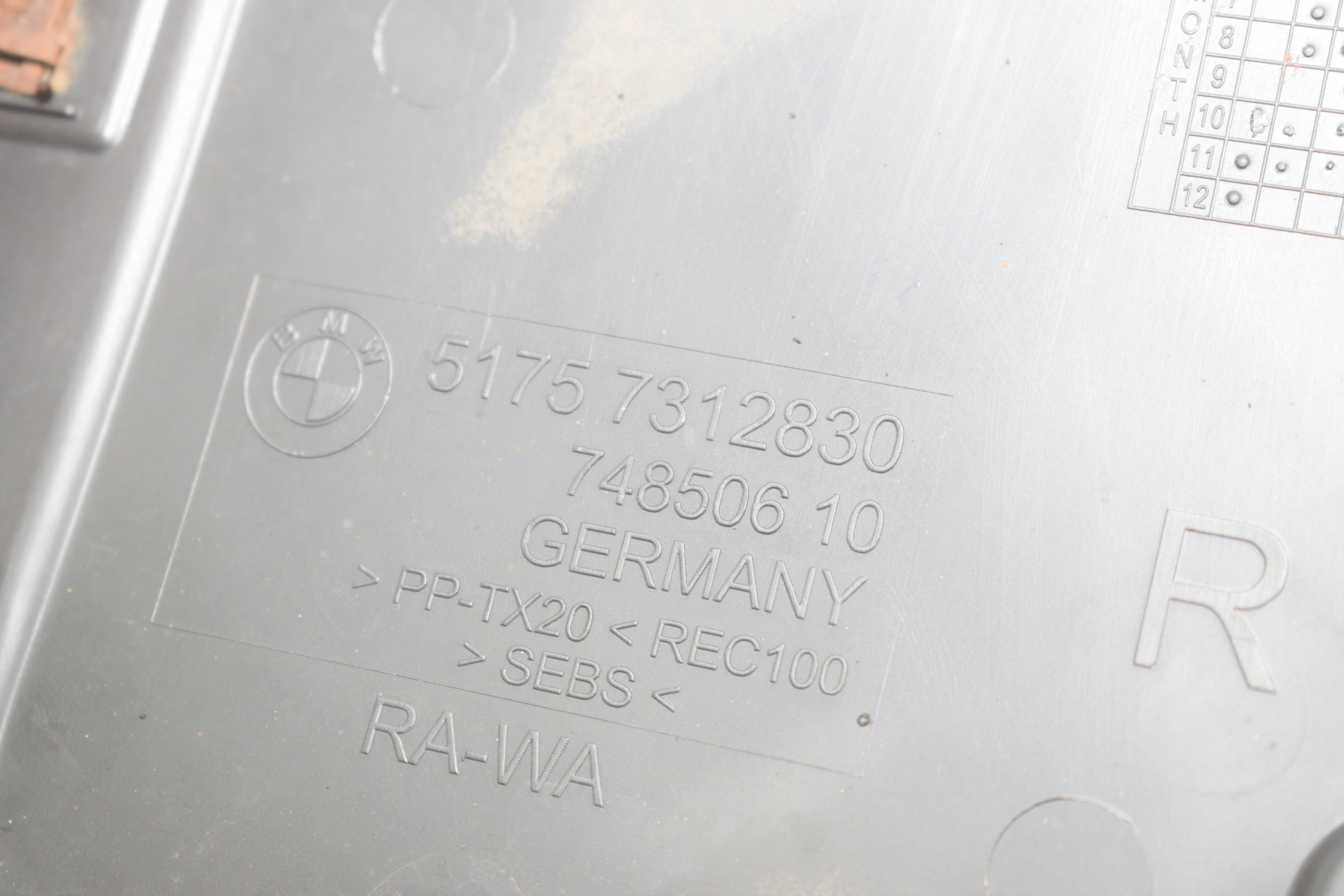 Rear Middle Underbody Cover – OEM 7186722 · BMW 5 Touring (F11) 530 d 2012 – 11