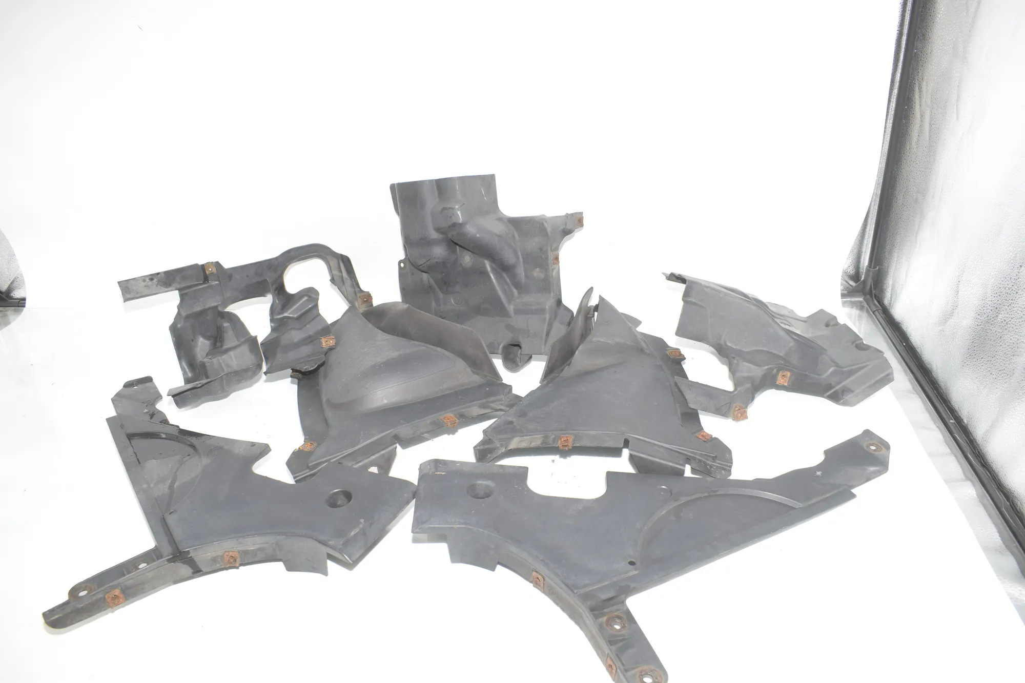 Rear Middle Underbody Cover – OEM 7186722 · BMW 5 Touring (F11) 530 d 2012 – 4