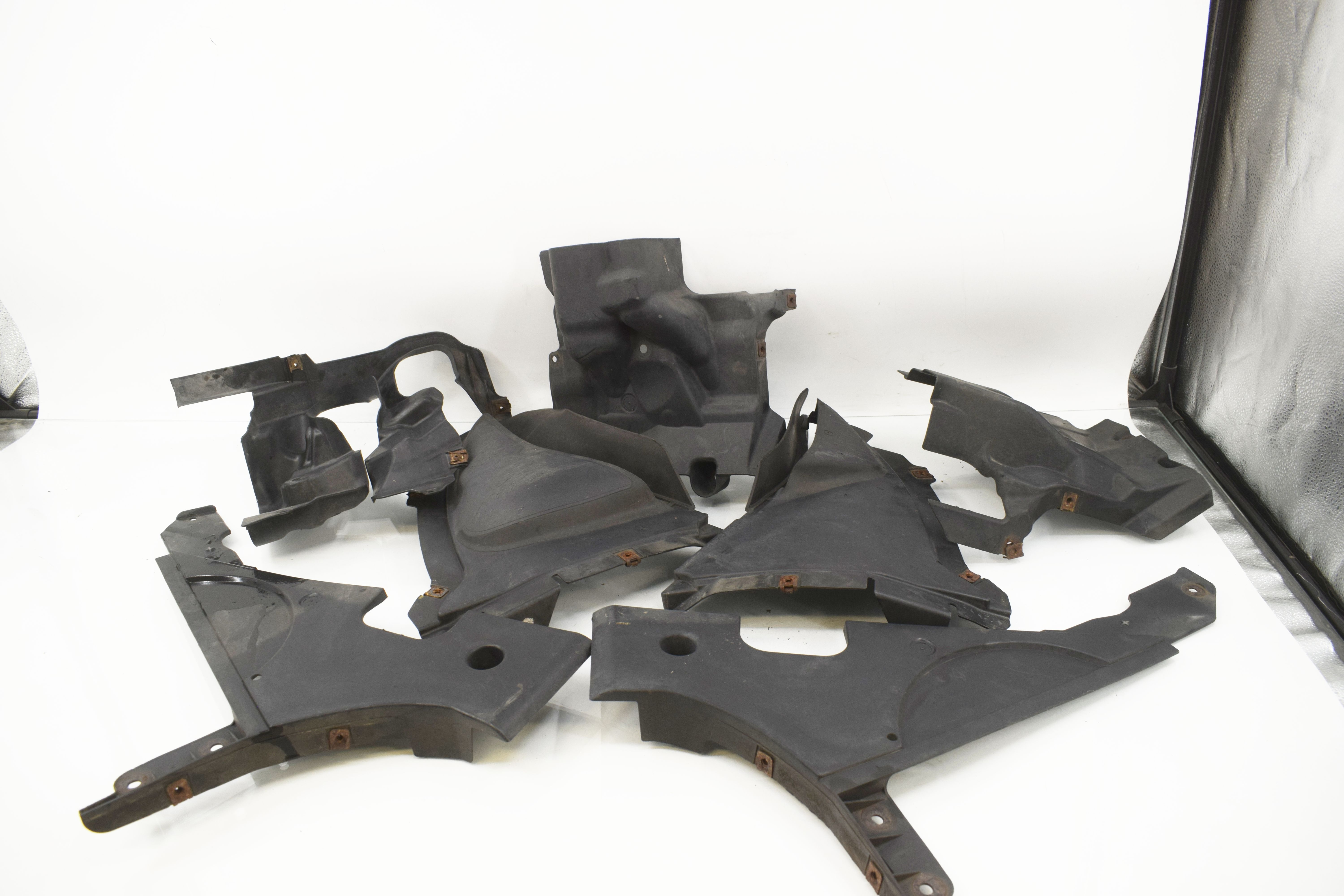 Rear Middle Underbody Cover – OEM 7186722 · BMW 5 Touring (F11) 530 d 2012