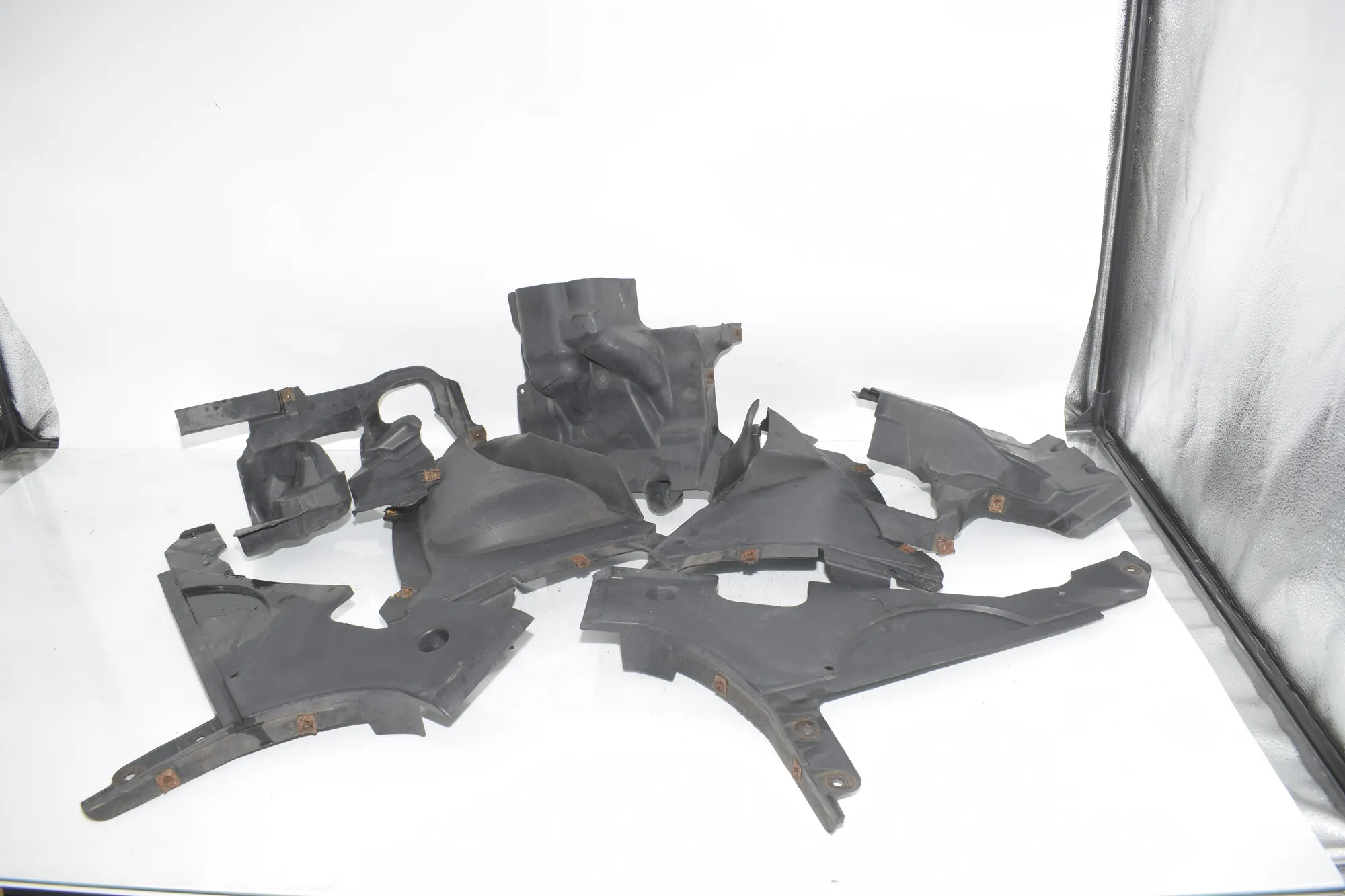 Rear Middle Underbody Cover – OEM 7186722 · BMW 5 Touring (F11) 530 d 2012 – 6