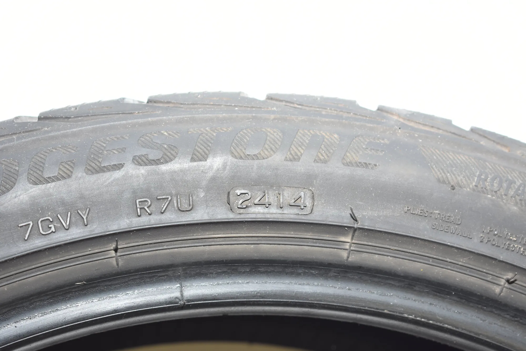 Tire · BMW i8 (I12) BMW i8 (I12) hybrid 2017 – 5