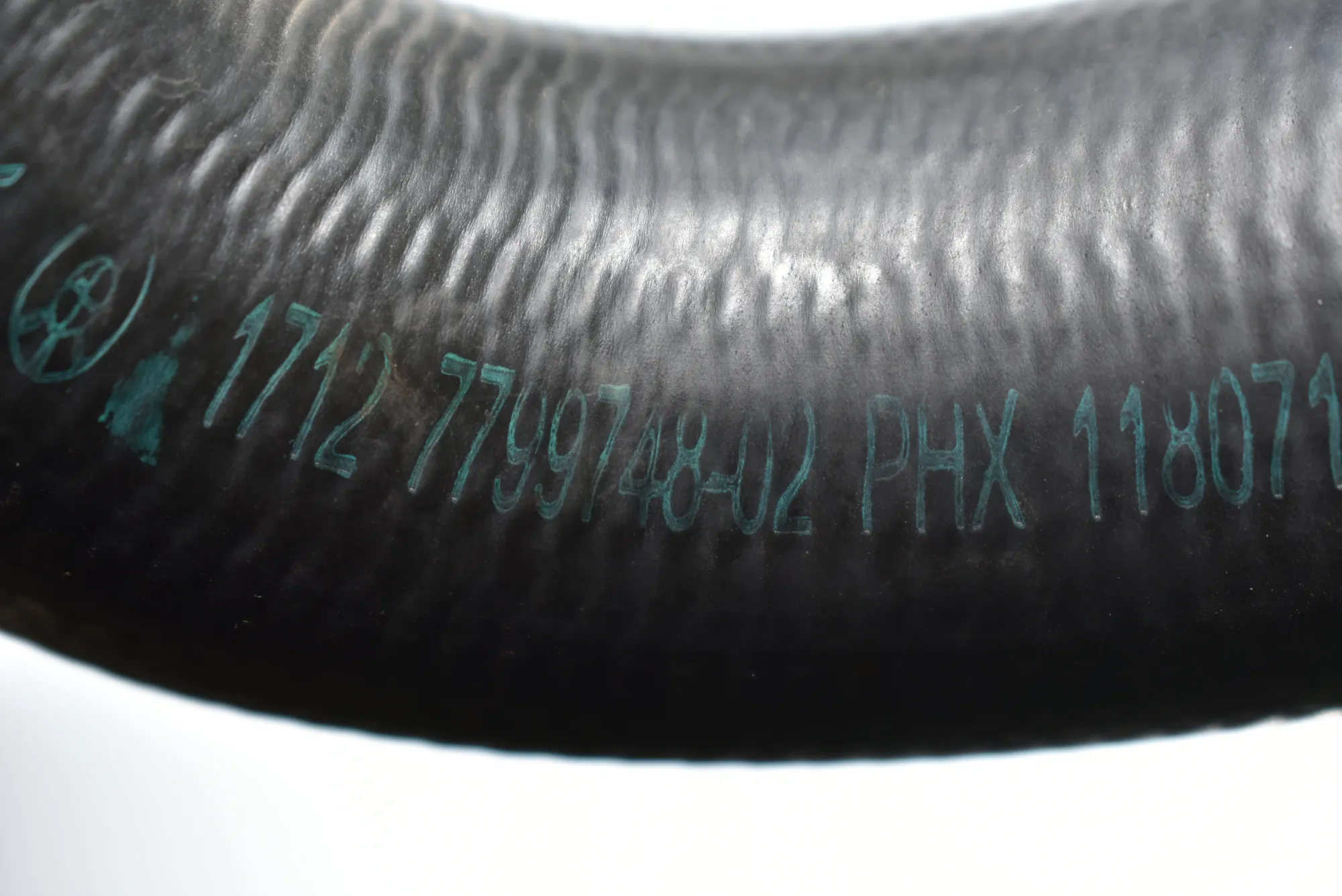 Coolant Hose Pipe – OEM 7799748 · BMW 5 (E60) BMW 5 (E60) 520 d 2008 – 3