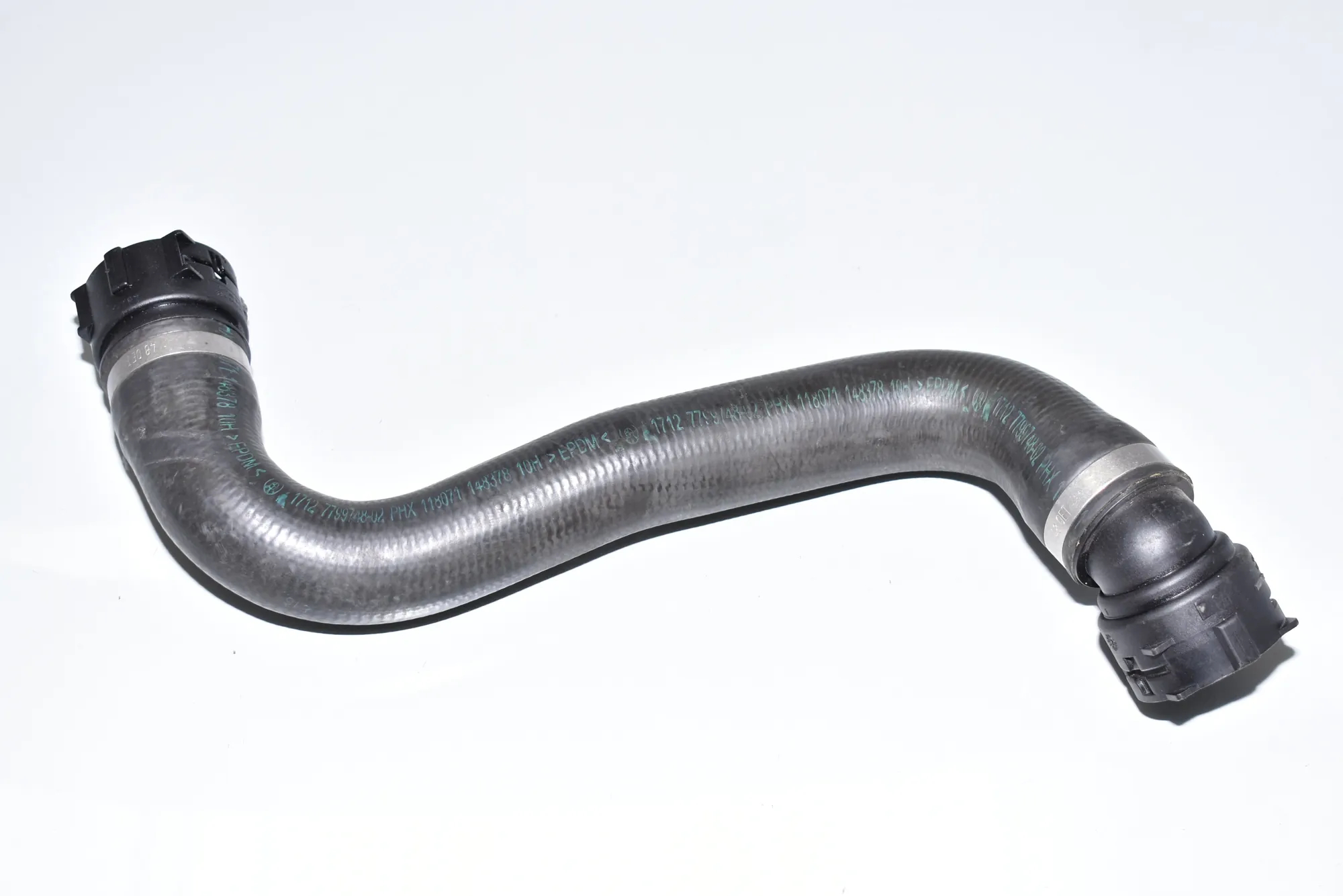 Coolant Hose Pipe – OEM 7799748 · BMW 5 (E60) BMW 5 (E60) 520 d 2008