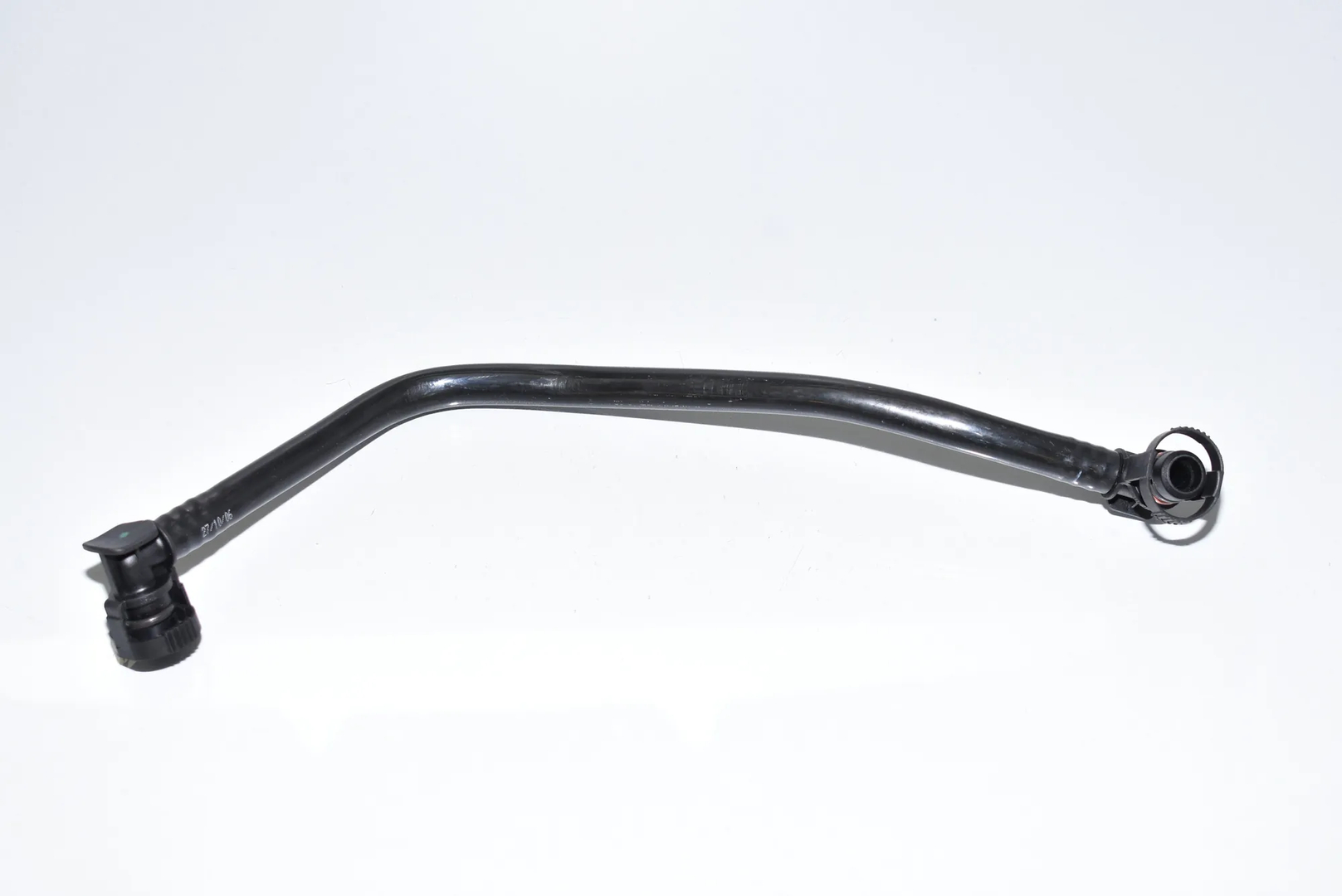 Fuel Pipe – OEM 7530973 · BMW 5 5 (E60) (2001 - 2010) 530 i (2006 - 2009, 3.0 L, 200 kW) 2008 – 2