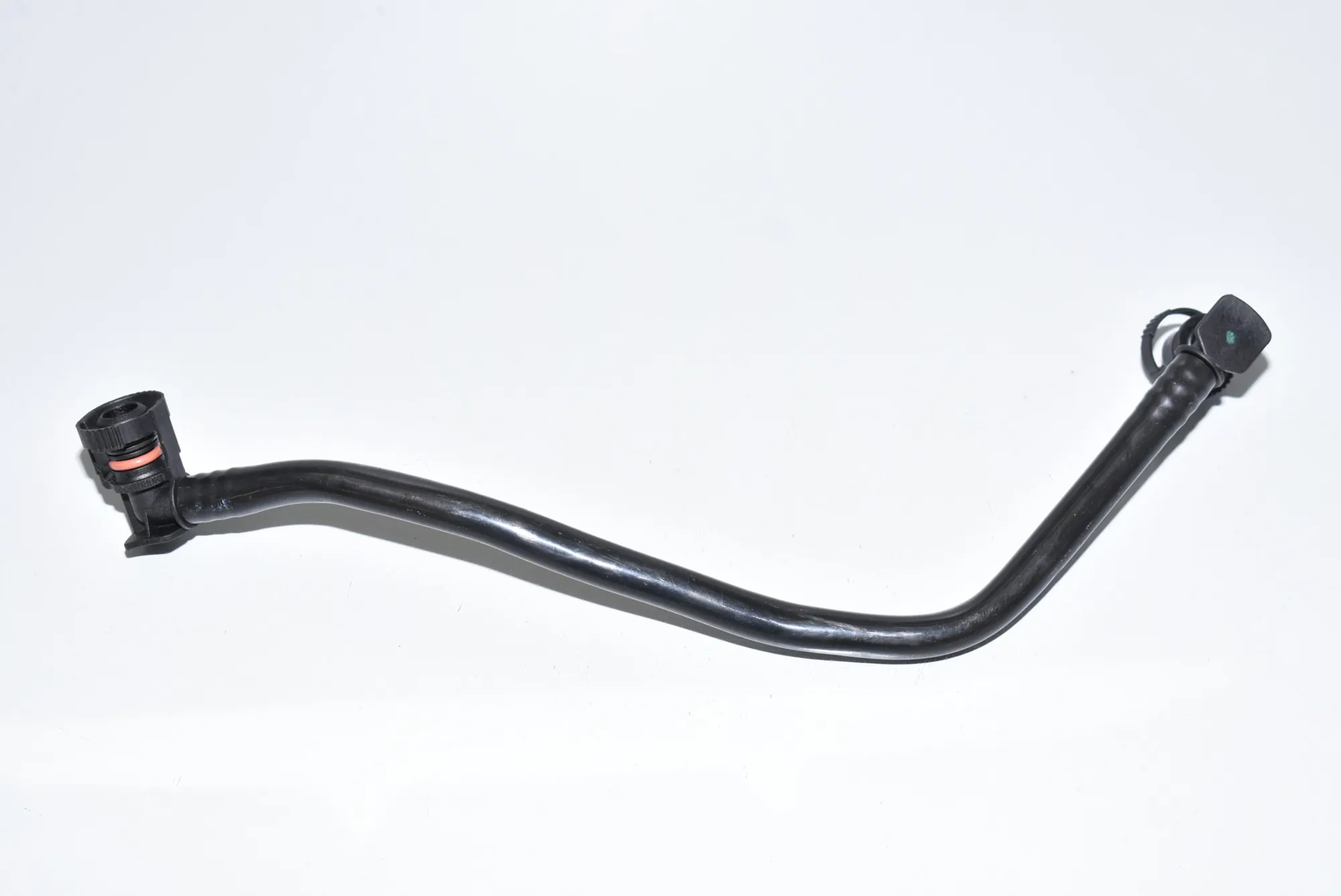 Fuel Pipe – OEM 7530973 · BMW 5 5 (E60) (2001 - 2010) 530 i (2006 - 2009, 3.0 L, 200 kW) 2008
