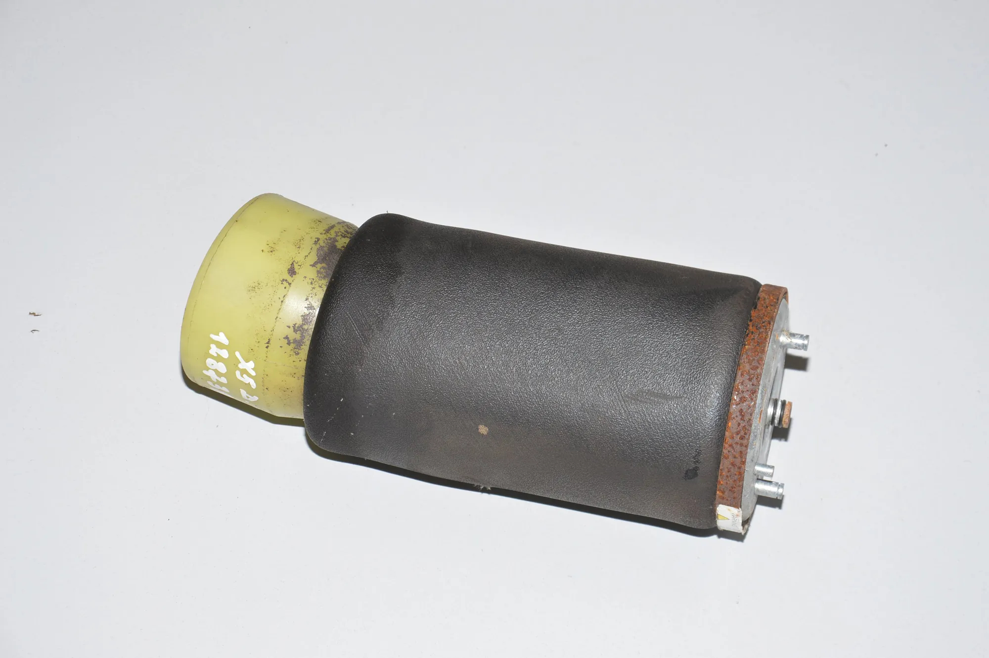 Rear Right Air Suspension Spring Bag · BMW X5 (E53) 3.0 d 2005 – 2