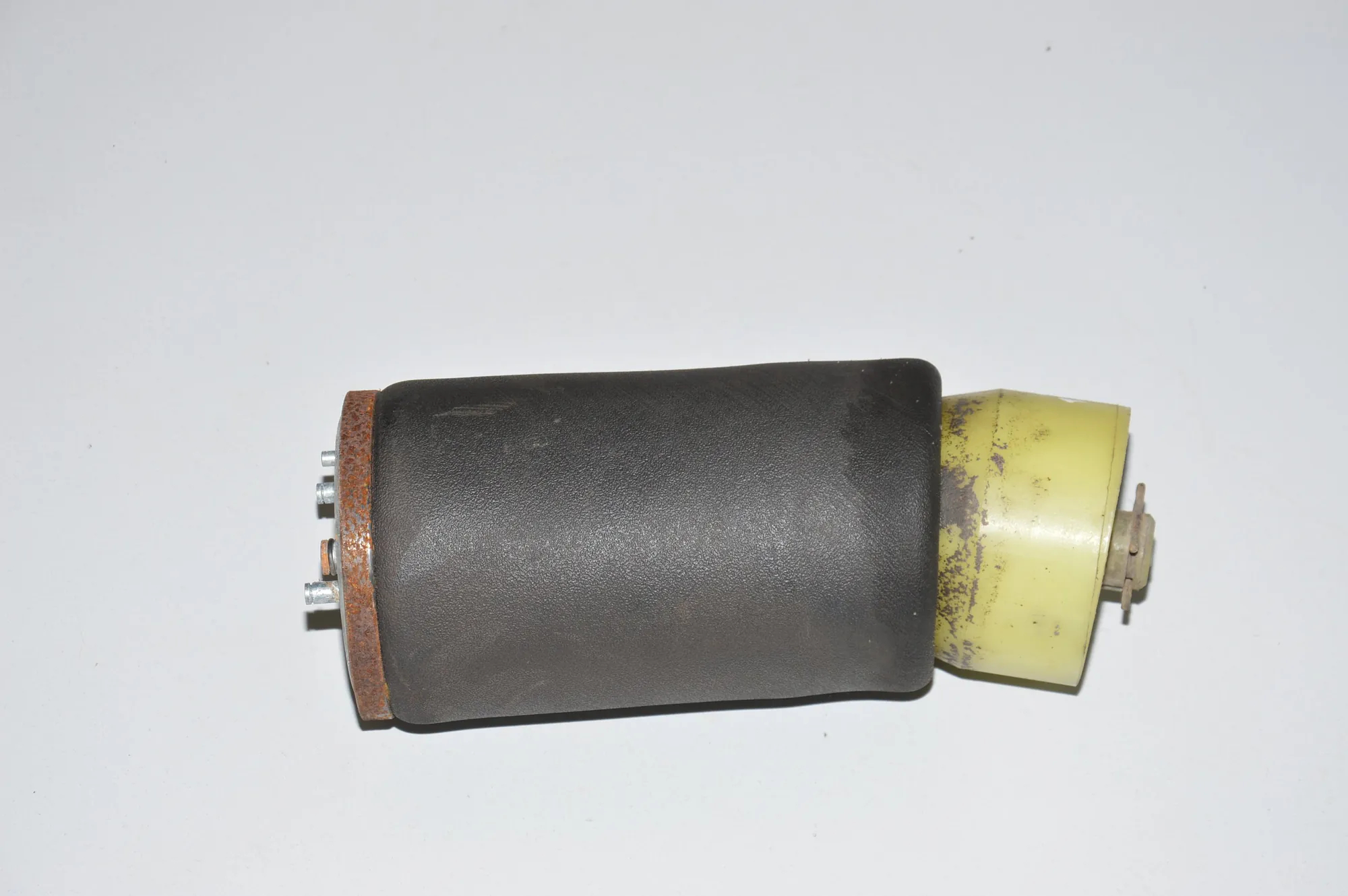 Rear Right Air Suspension Spring Bag · BMW X5 (E53) 3.0 d 2005 – 3
