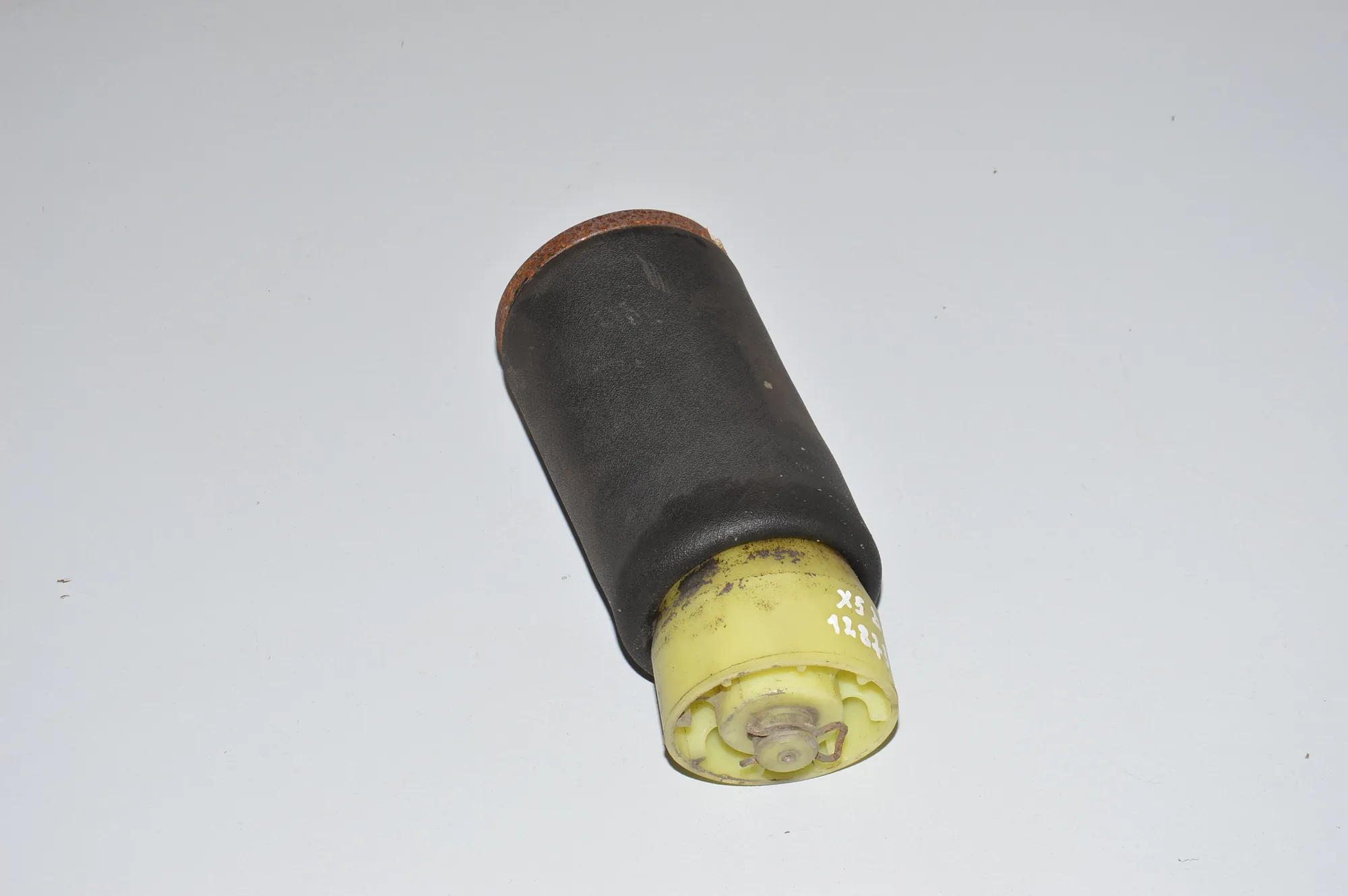 Rear Right Air Suspension Spring Bag · BMW X5 (E53) 3.0 d 2005 – 4