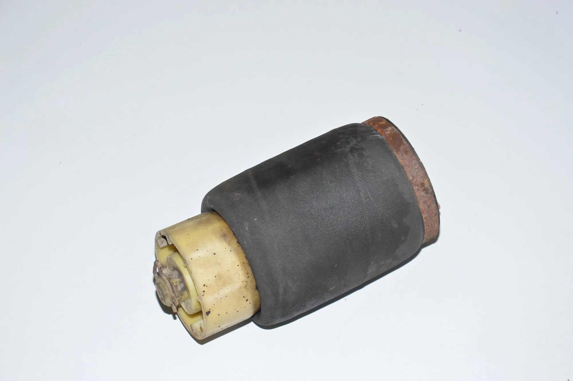 Rear Left Air Suspension Spring Bag – OEM 6750355 · BMW X5 (E53) 3.0 d 2005