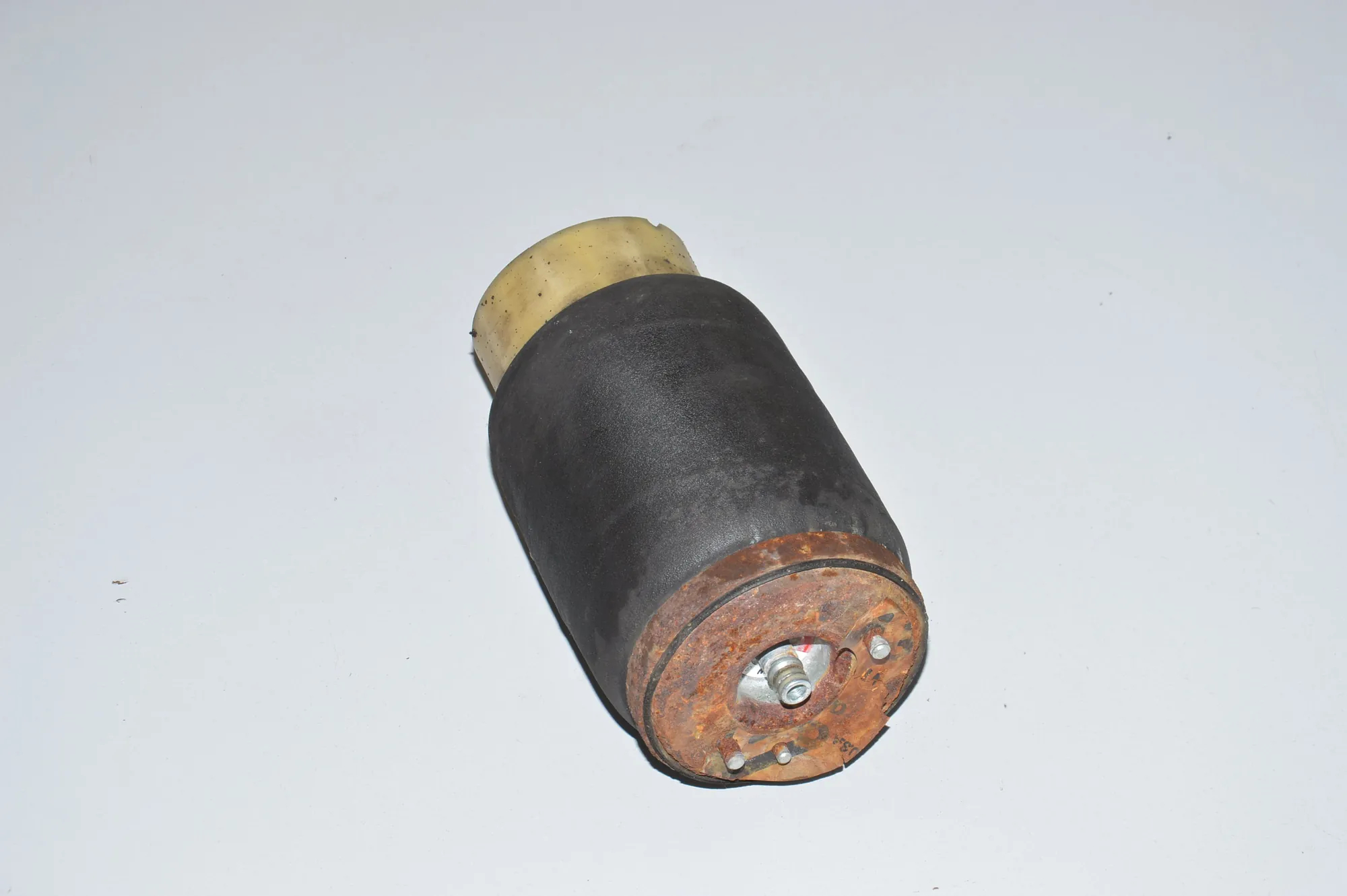 Rear Left Air Suspension Spring Bag – OEM 6750355 · BMW X5 (E53) 3.0 d 2005 – 3