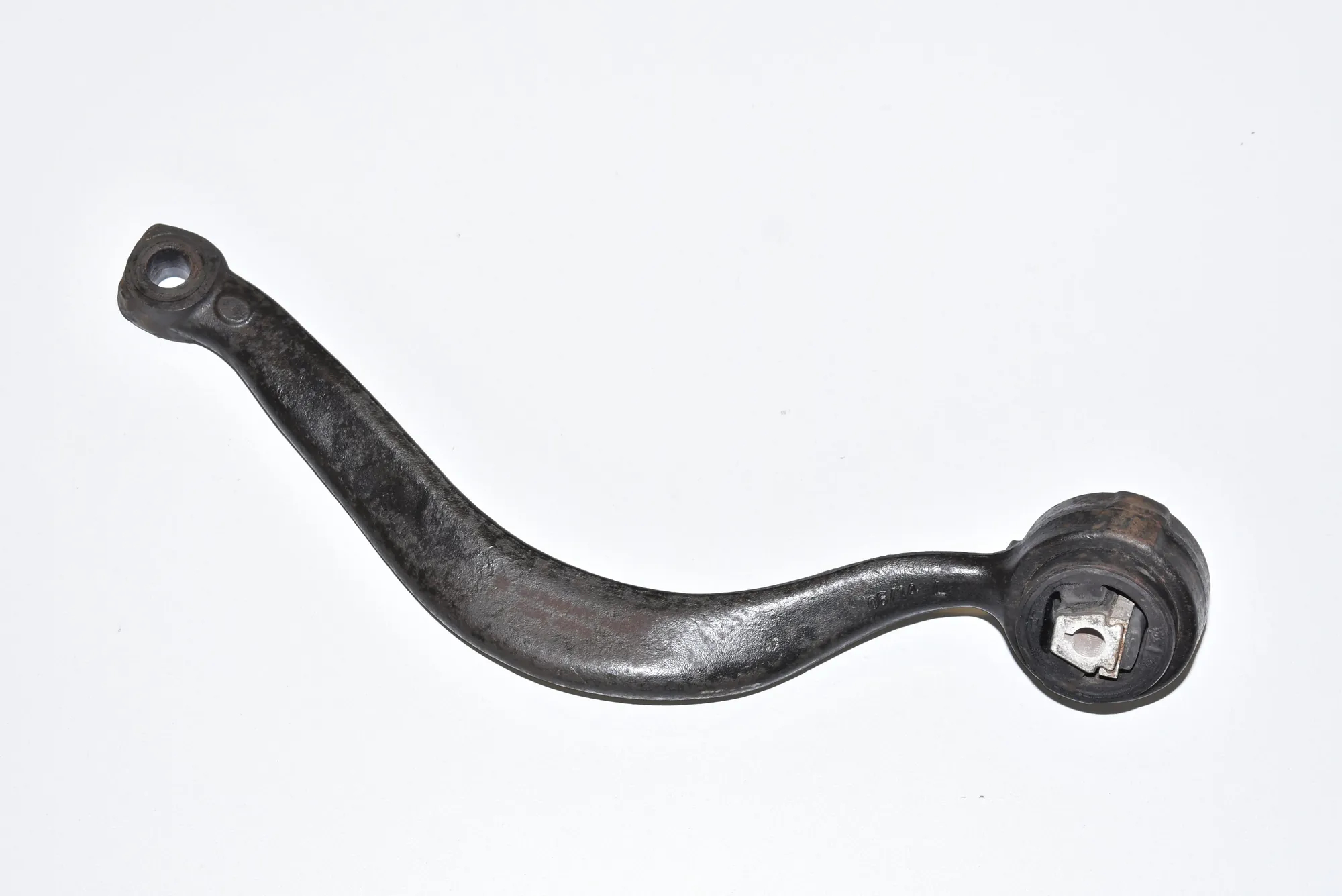 Front Left Curved Control Arm · BMW X5 (E53) 4.6 is 2002