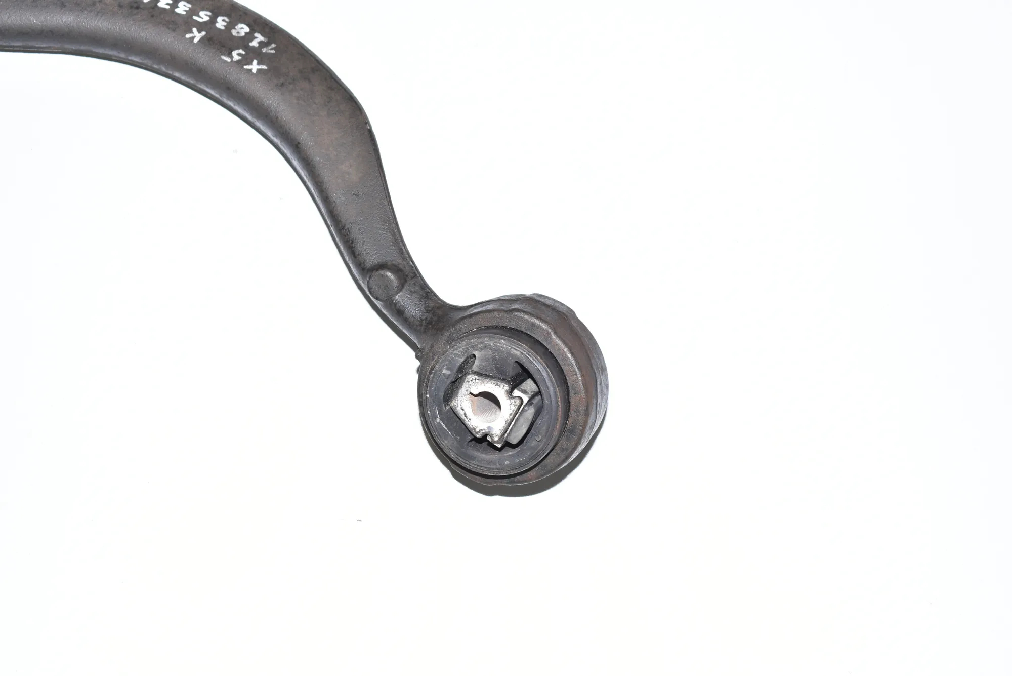 Front Left Curved Control Arm · BMW X5 (E53) 4.6 is 2002 – 3