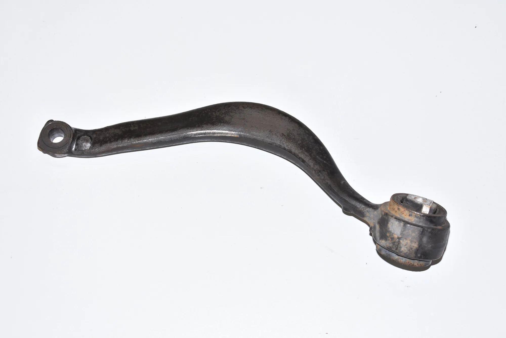 Front Right Curved Control Arm · BMW X5 (E53) 4.6 is 2002 – 2